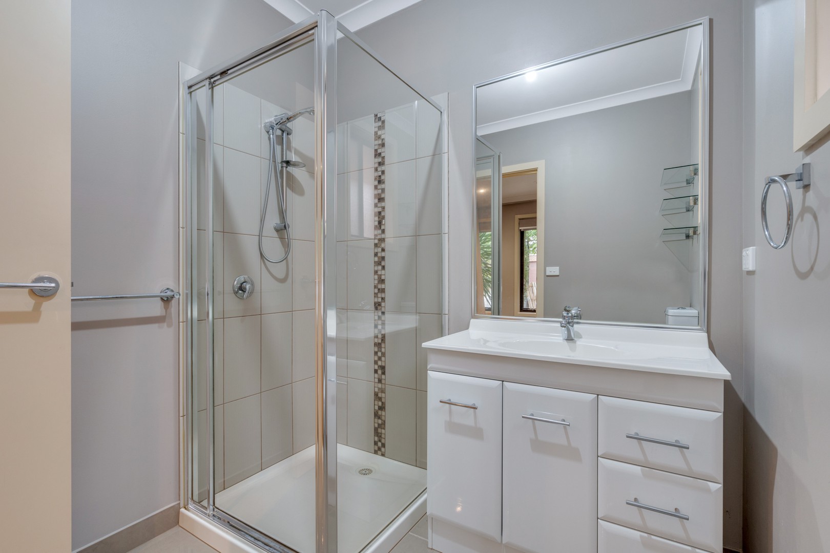 5 Huntingfield Street, Craigieburn, VIC 3064, Craigieburn - Thumbnail 6