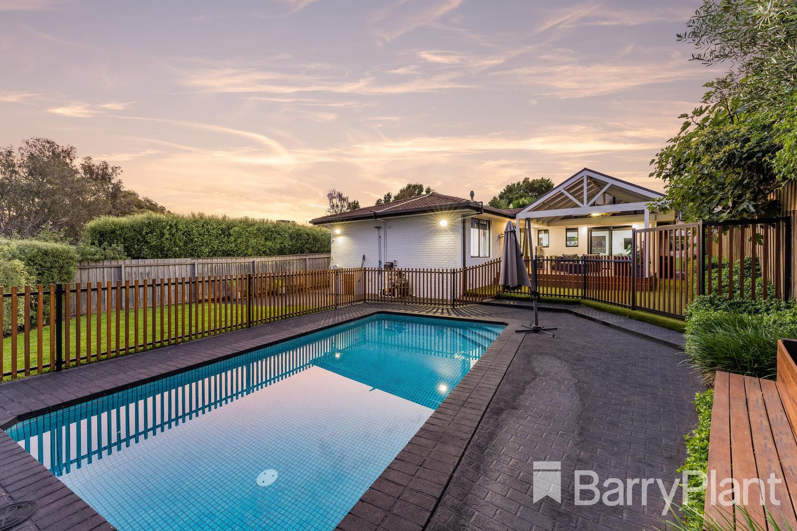 5 Huntly CloseHighton, VIC 3216, Highton - Thumbnail 2