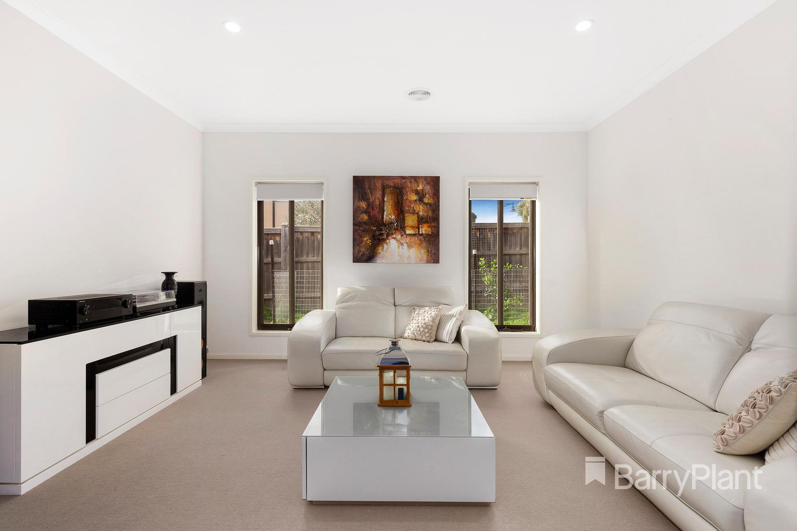 5 Hutmil Drive, South Morang, VIC 3752, South Morang - Thumbnail 3