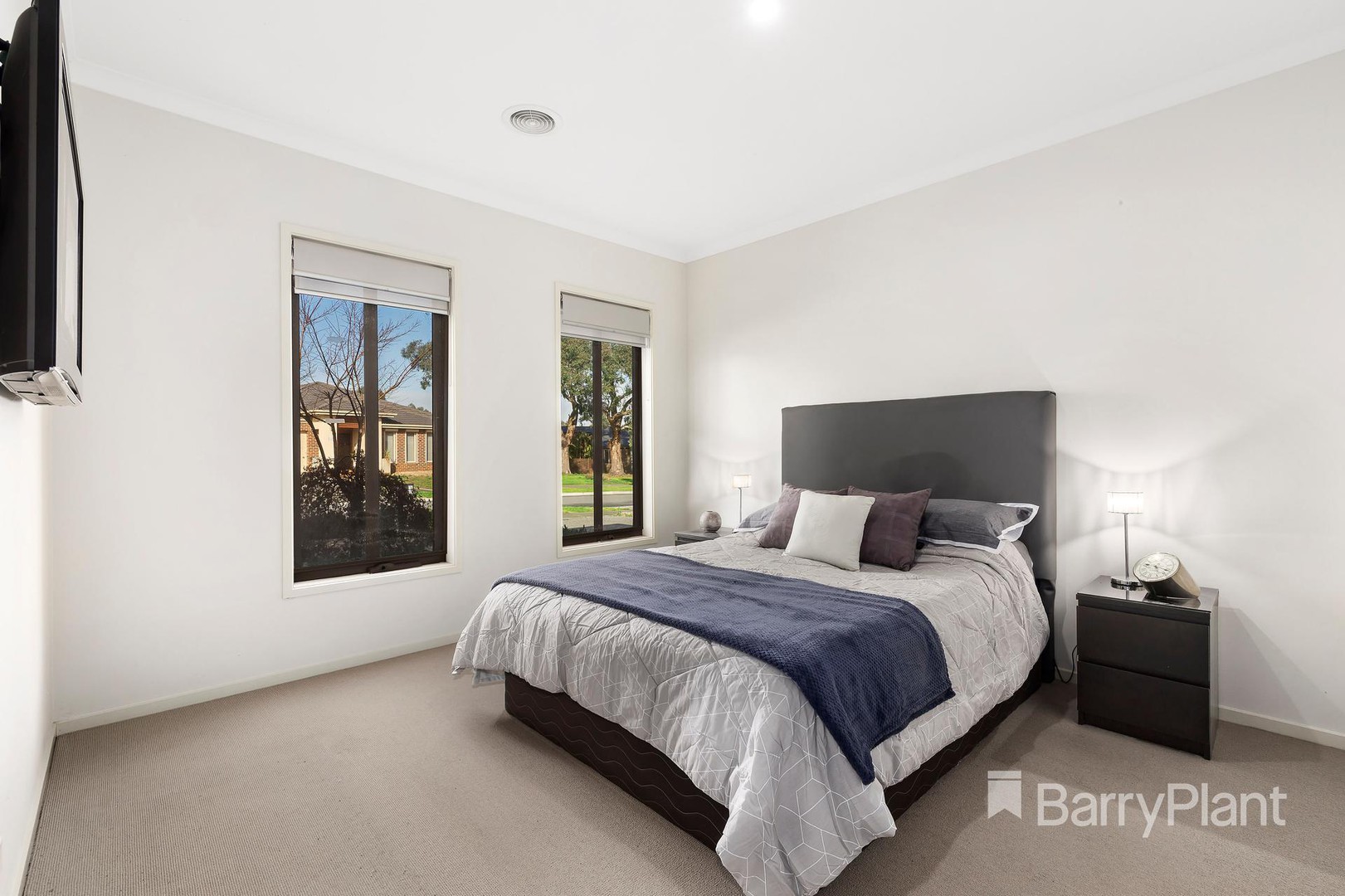 5 Hutmil Drive, South Morang, VIC 3752, South Morang - Thumbnail 5