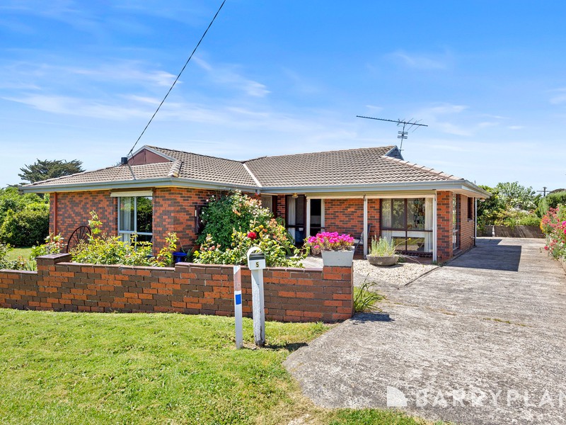 5 Hyman Street, Korumburra, VIC 3950 - Image - 20/10/2026