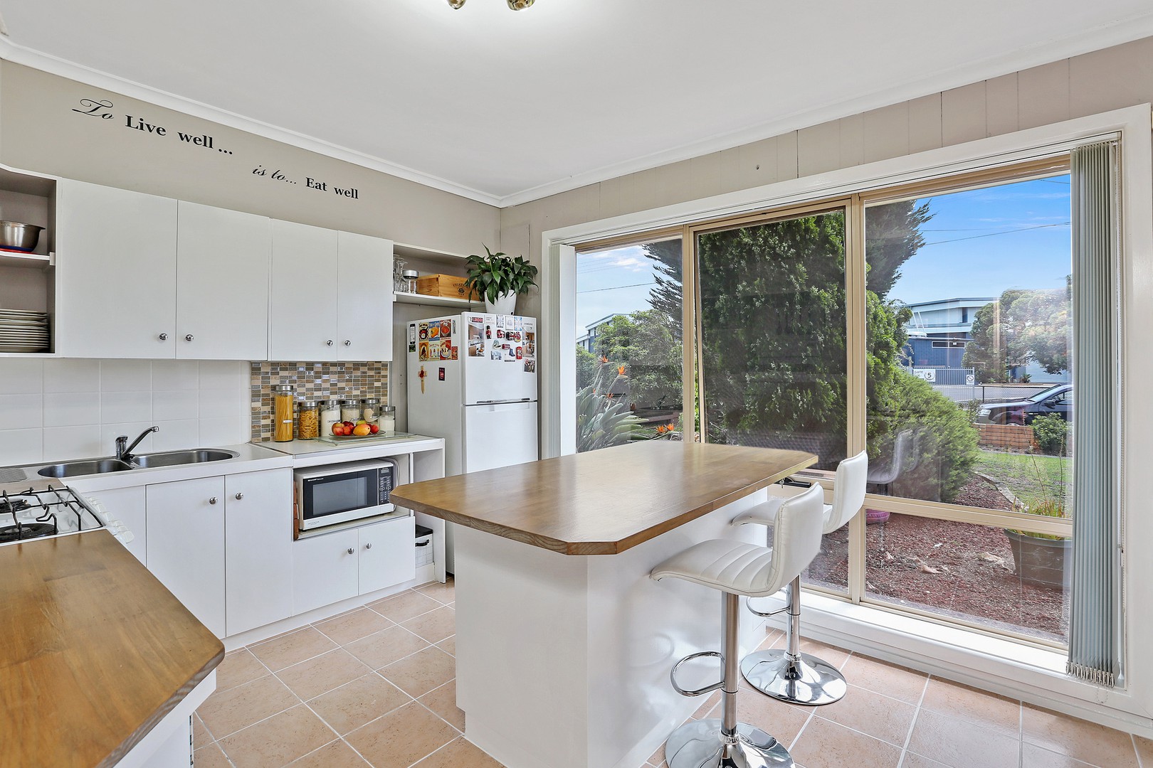 5 Illinois Avenue, Corio, VIC 3214, Corio - Thumbnail 2