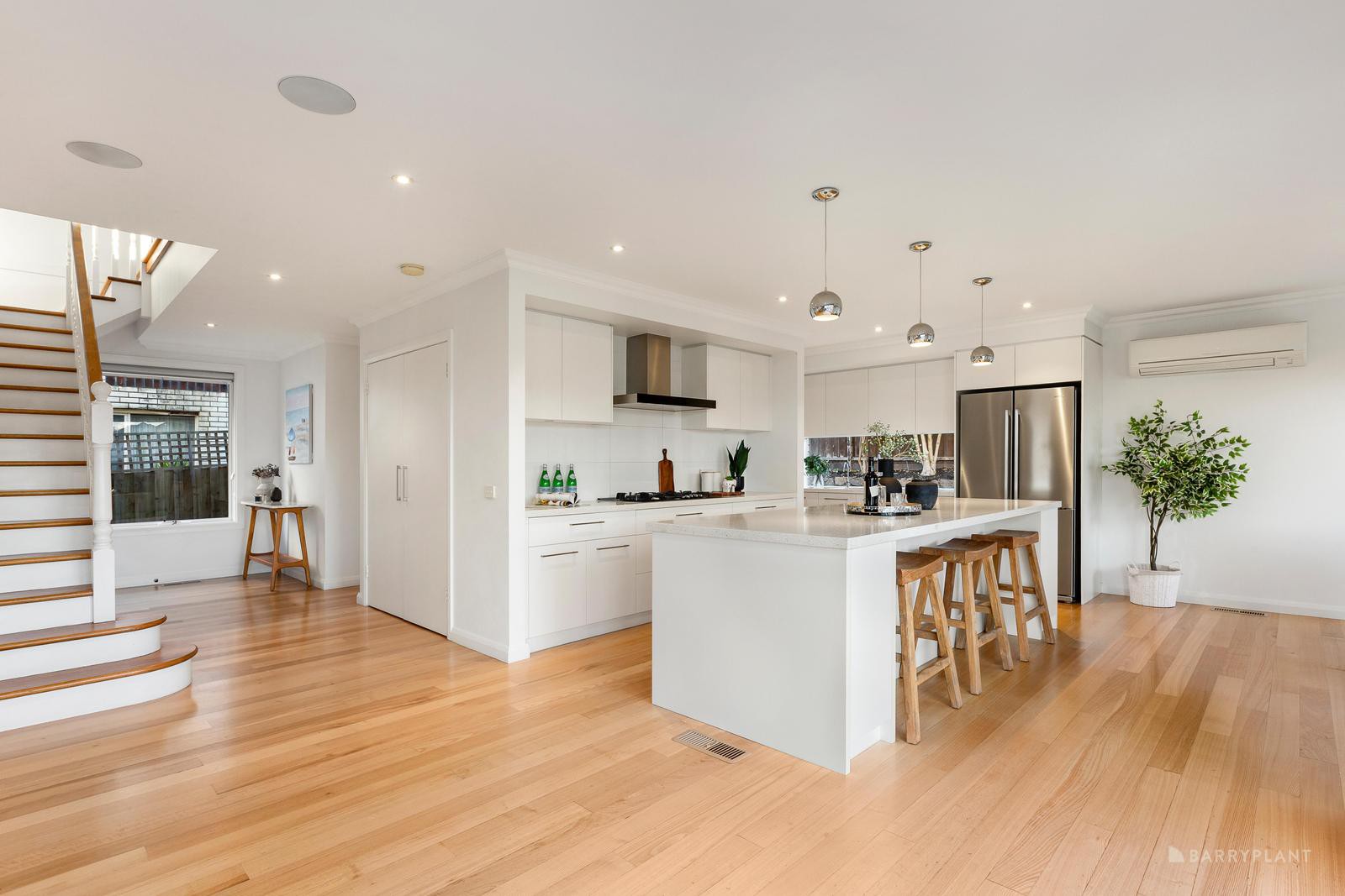 5 Ivan Street, Doncaster, VIC 3108, Doncaster - Thumbnail 3