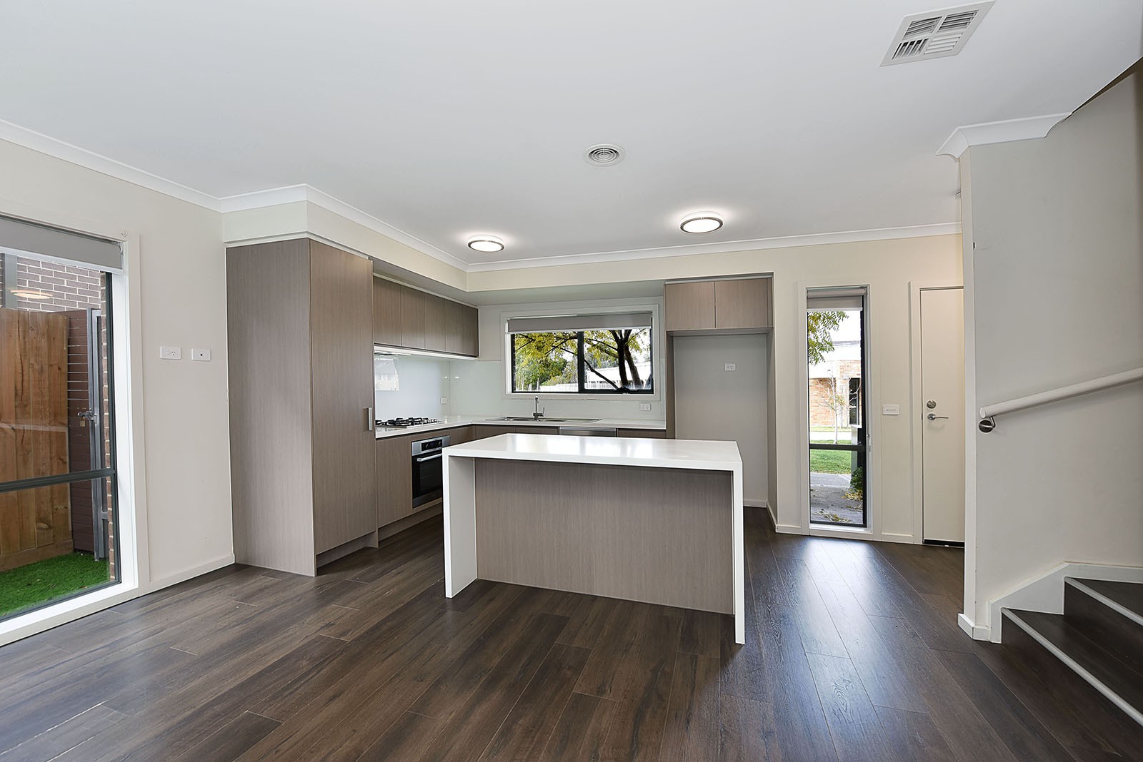 5 Jarvis Walk, Westmeadows, VIC 3049, Westmeadows - Thumbnail 2