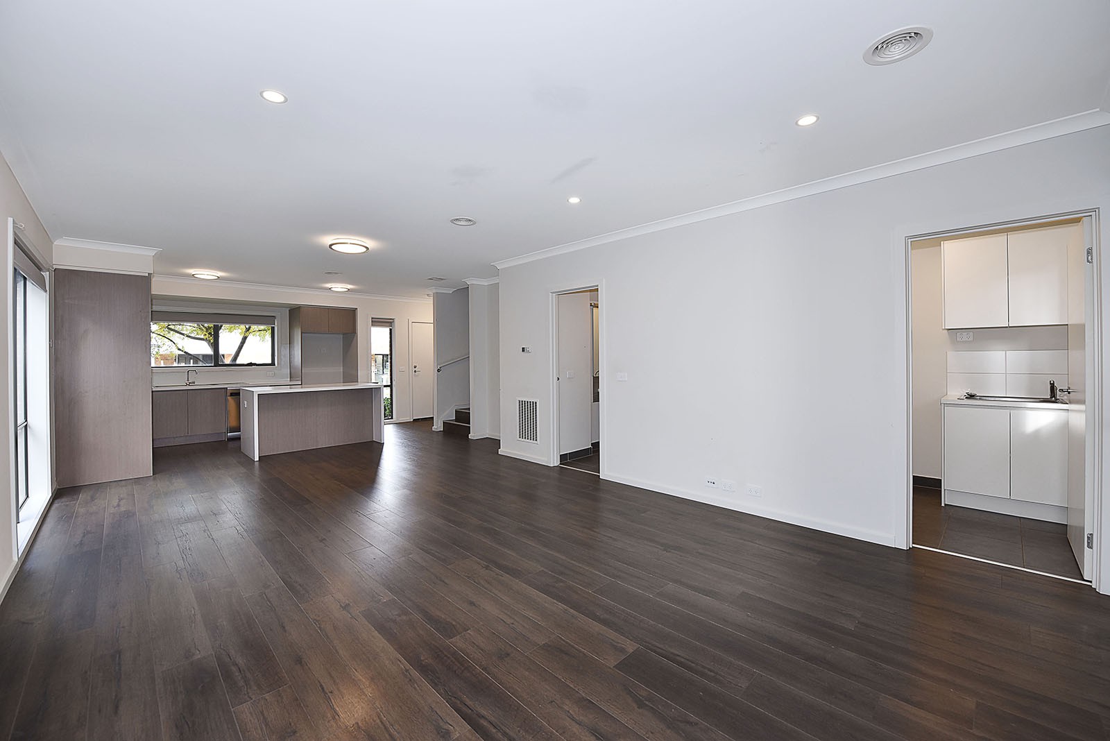 5 Jarvis Walk, Westmeadows, VIC 3049, Westmeadows - Thumbnail 3