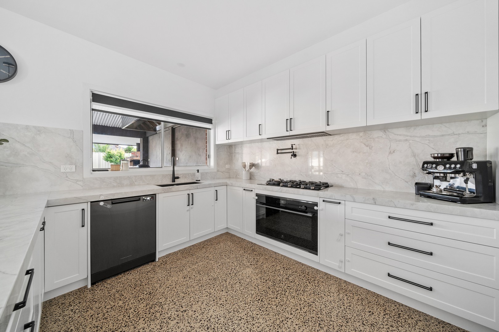 5 Jenny Court, Hillside, VIC 3037, Hillside - Thumbnail 7