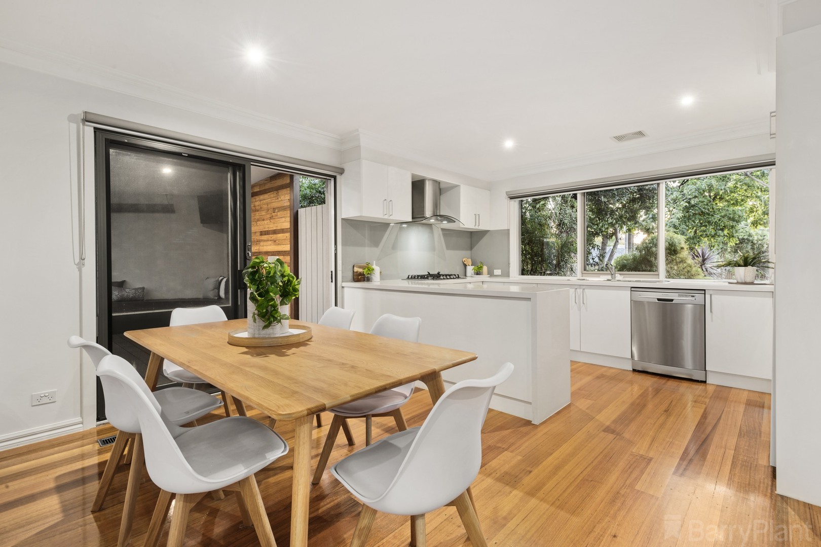 5 Joan Court, Heathmont, VIC 3135, Heathmont - Thumbnail 4