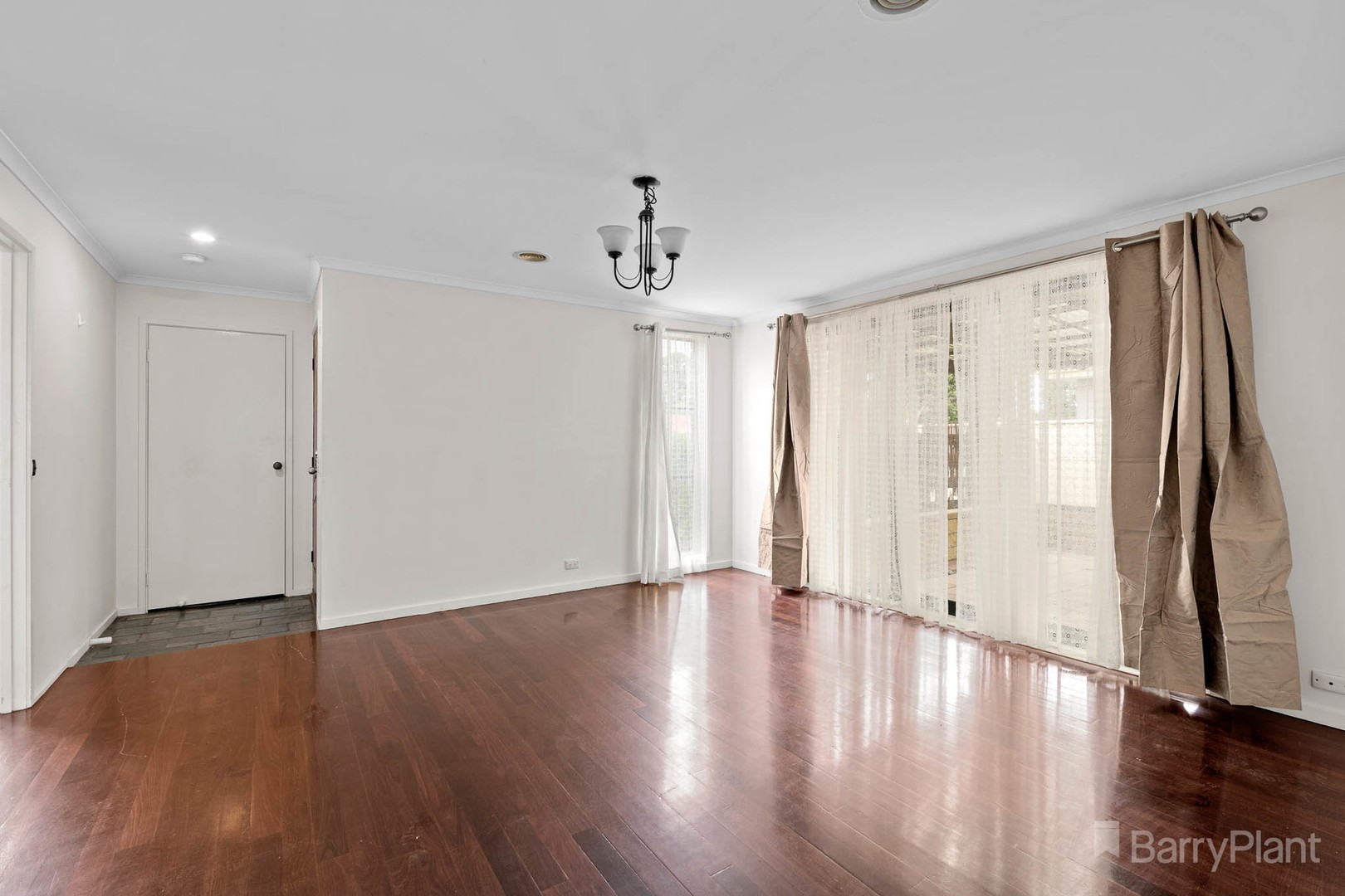 5 Joel Way, Hampton Park, VIC 3976, Hampton Park - Thumbnail 2