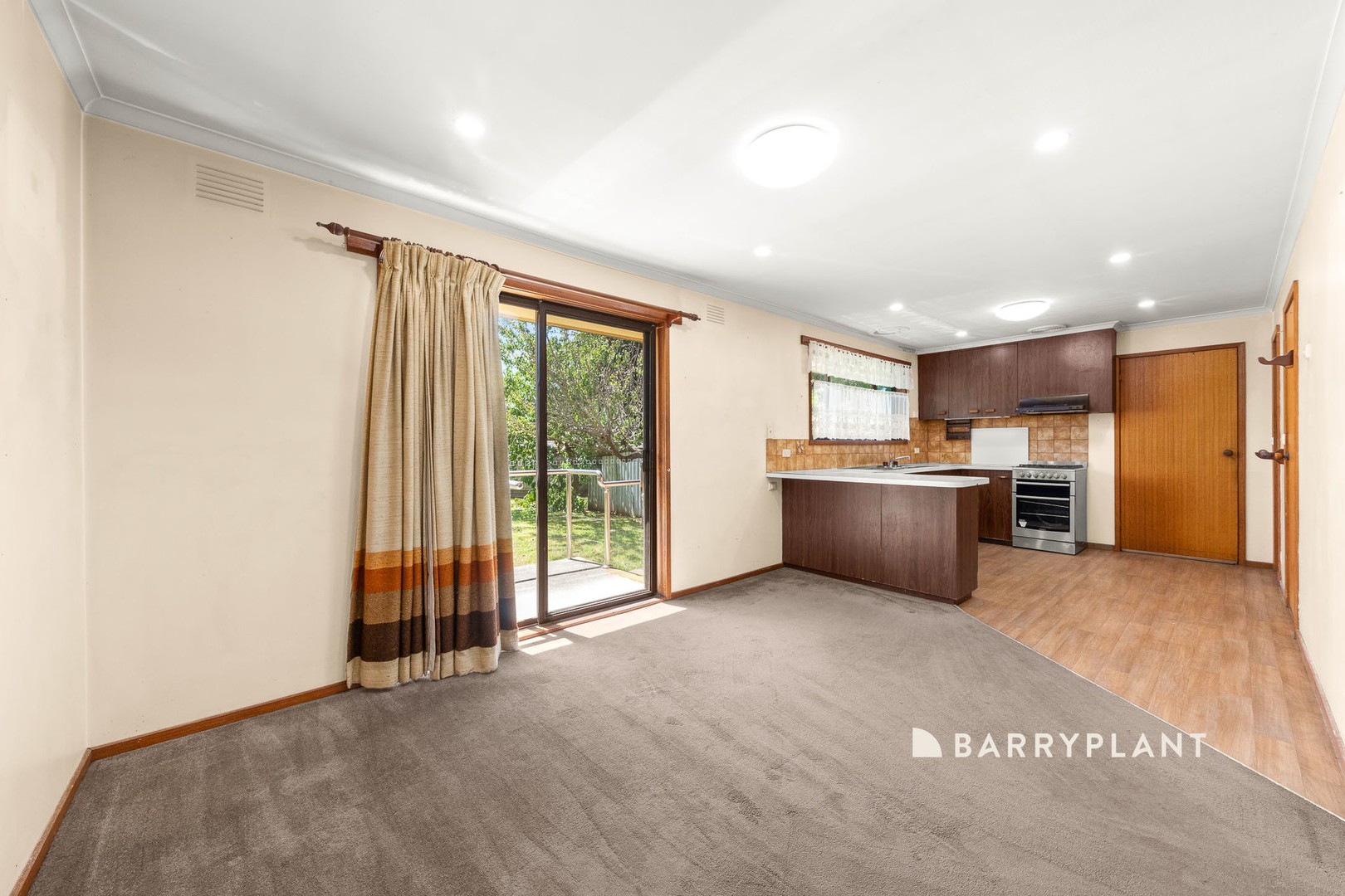 5 Johnson Avenue, Drouin, VIC 3818, Drouin - Thumbnail 5