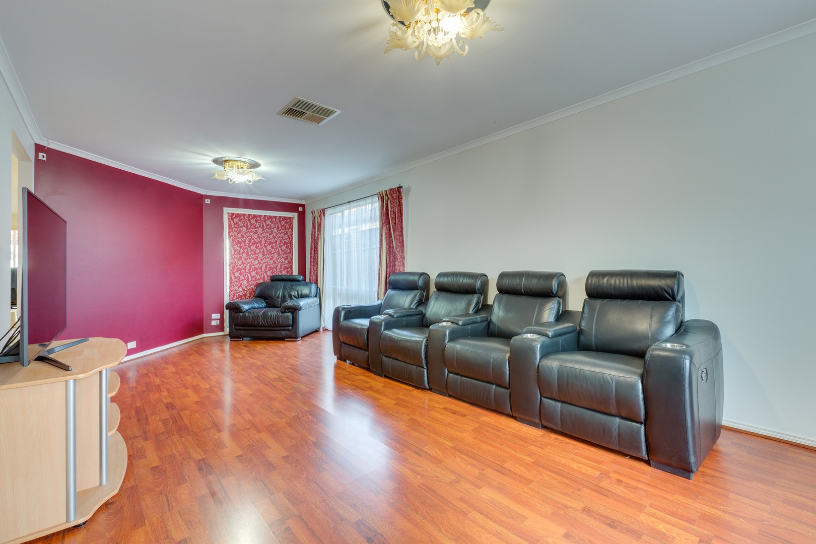 5 Jolly Place, Sydenham, VIC 3037, Sydenham - Thumbnail 2
