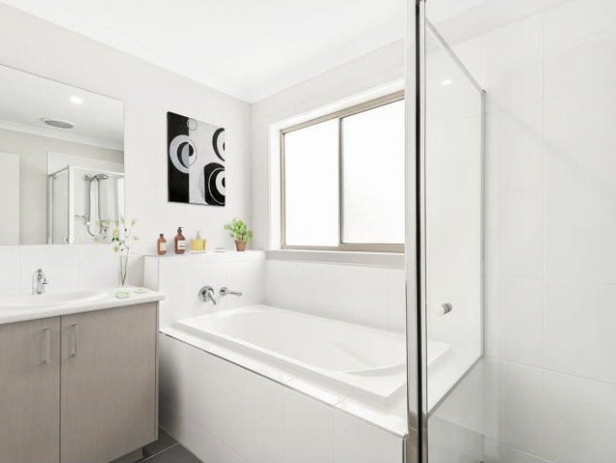 5 Jonathan Street, Greenvale, VIC 3059, Greenvale - Thumbnail 8