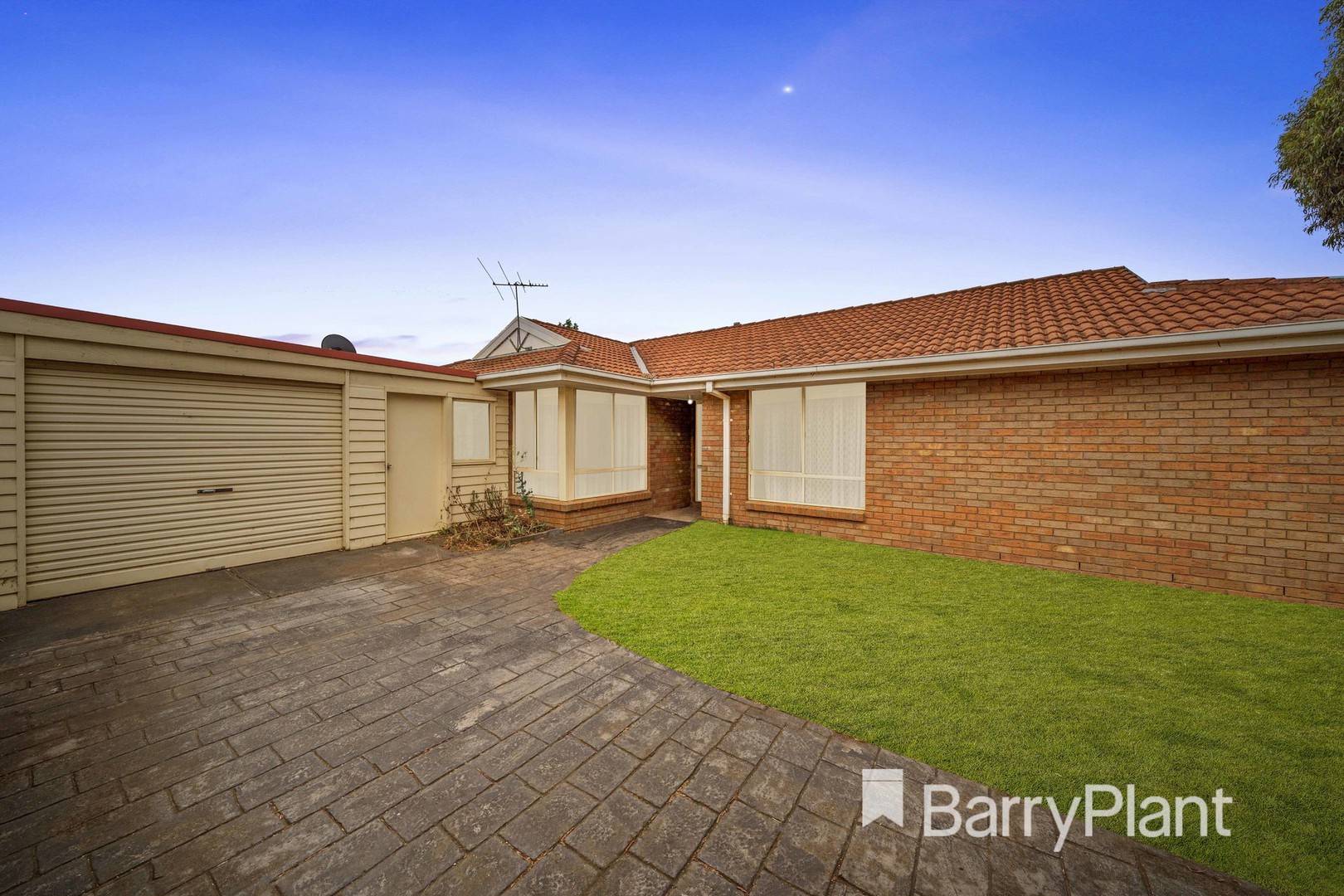 5 Kasem Drive, Werribee, VIC 3030, Werribee - Thumbnail 3