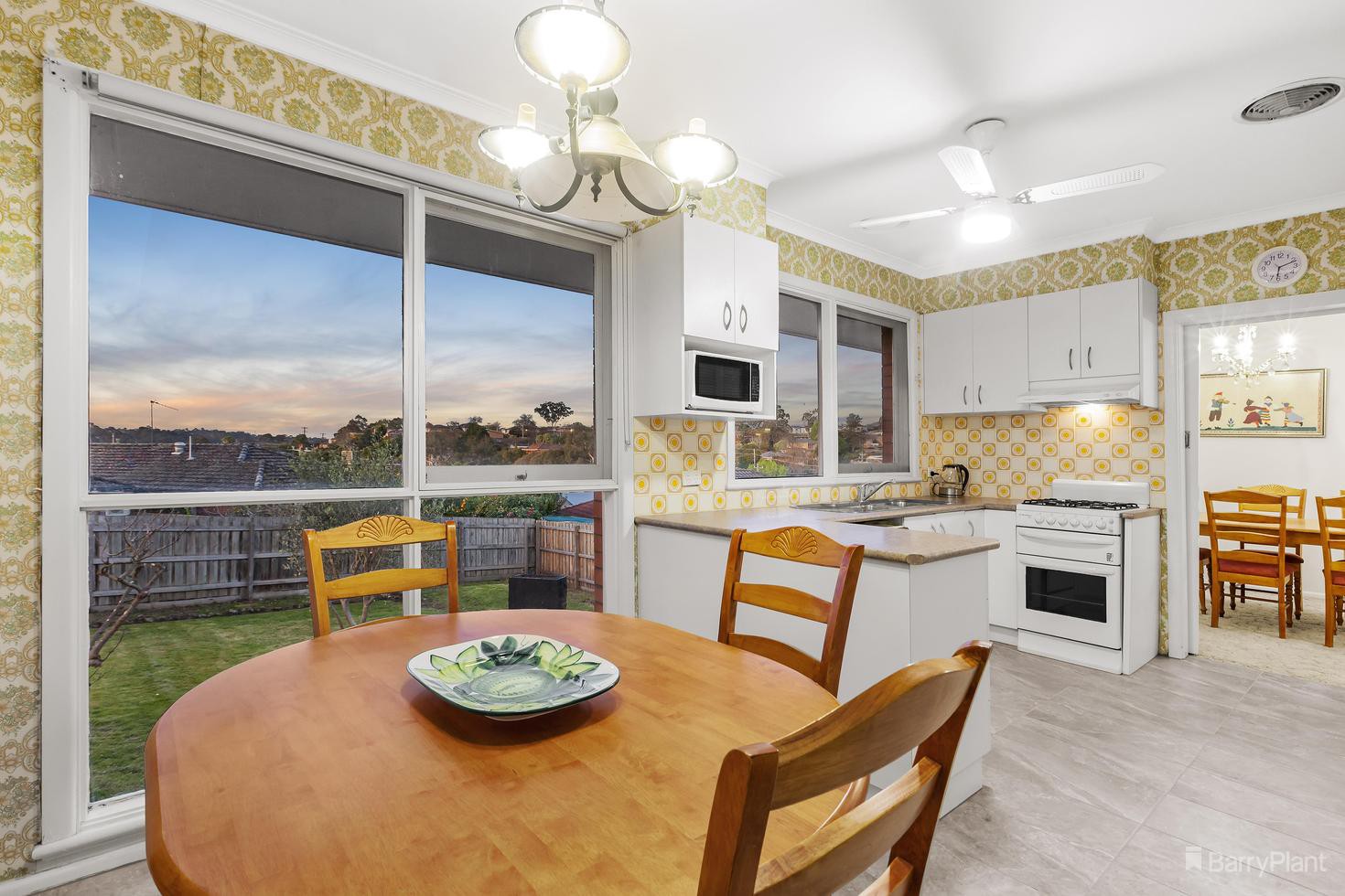 5 Kitson Crescent, Templestowe Lower, VIC 3107, Templestowe Lower - Thumbnail 4