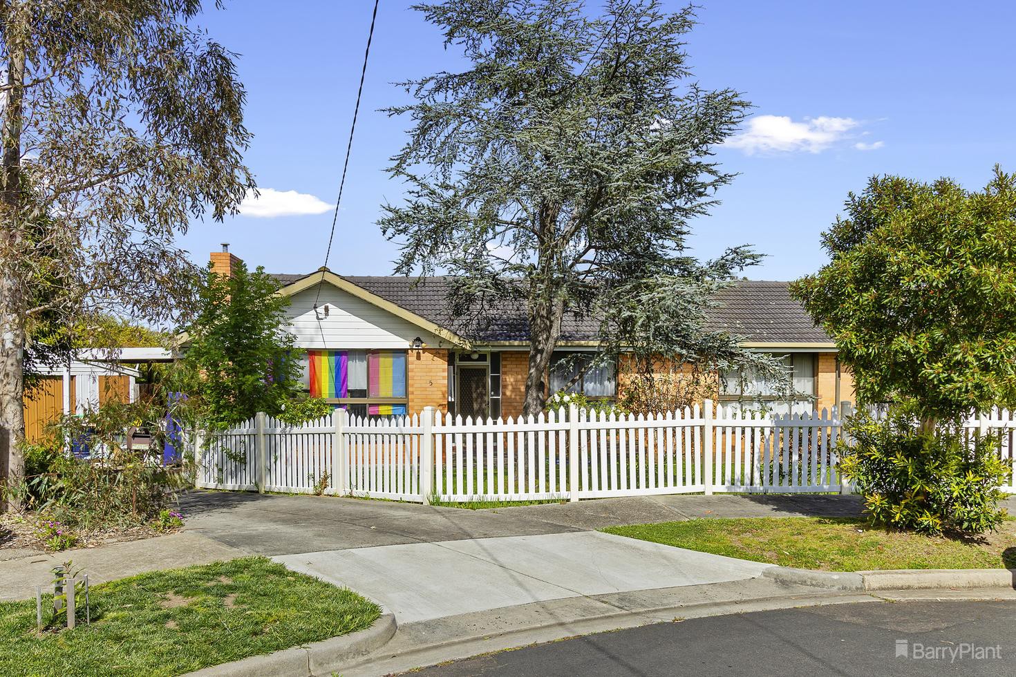 5 Koonung Court, Doncaster, VIC 3108, Doncaster - Thumbnail 3