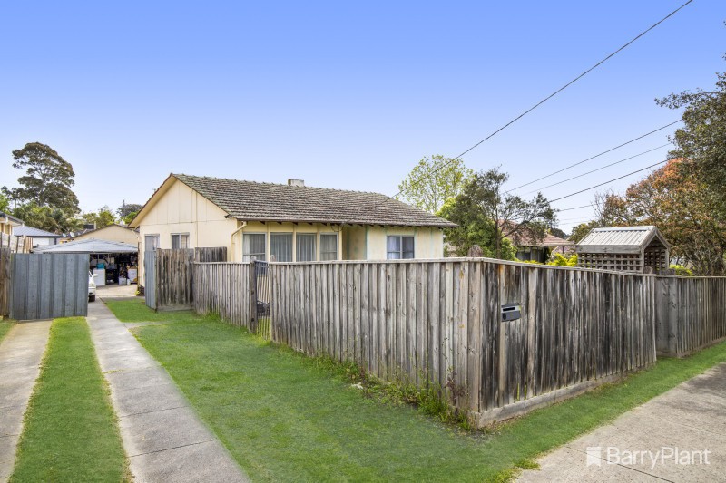 5 Lacebark Street, Doveton, VIC 3177, Doveton - Thumbnail 2