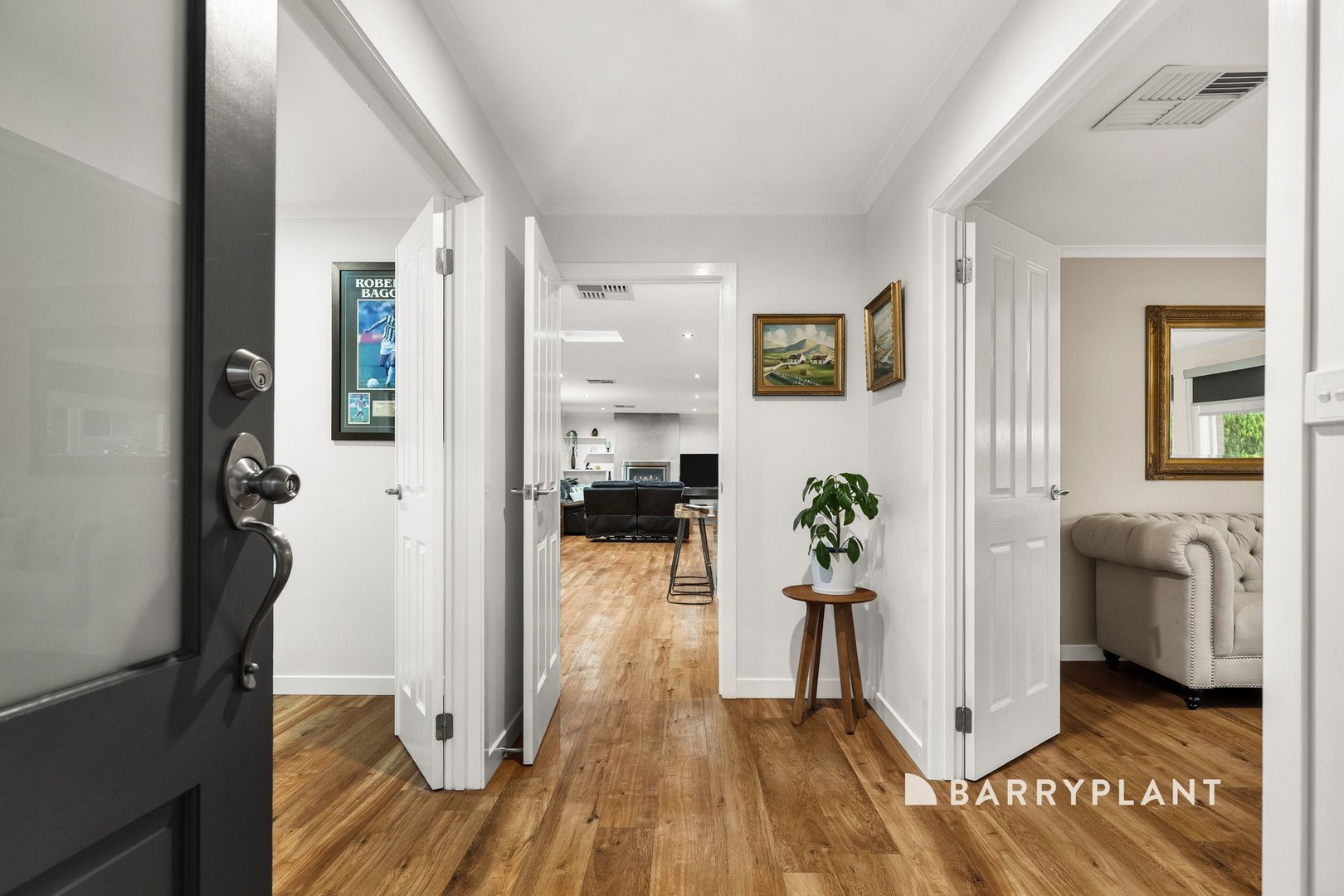 5 Lalbert Court, Lysterfield, VIC 3156 - Thumbnail 2 - 04/03/2026