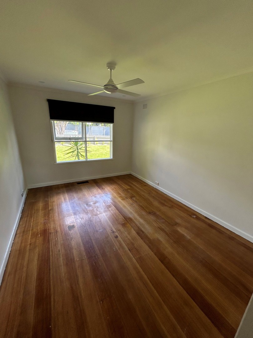 5 Lawson Road, Mooroolbark, VIC 3138, Mooroolbark - Thumbnail 6