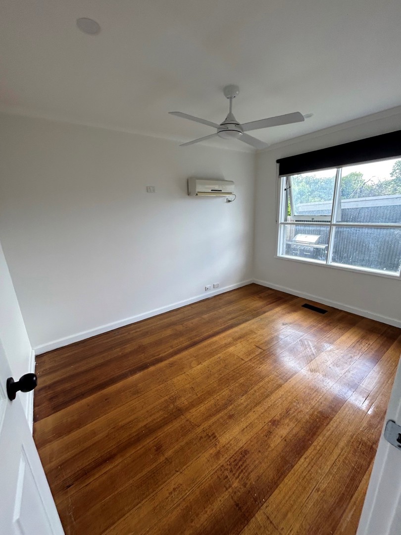5 Lawson Road, Mooroolbark, VIC 3138, Mooroolbark - Thumbnail 7