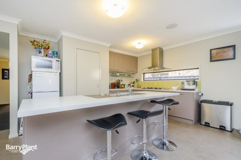 5 Lemongrass Circuit, Point Cook, VIC 3030, Point Cook - Thumbnail 4