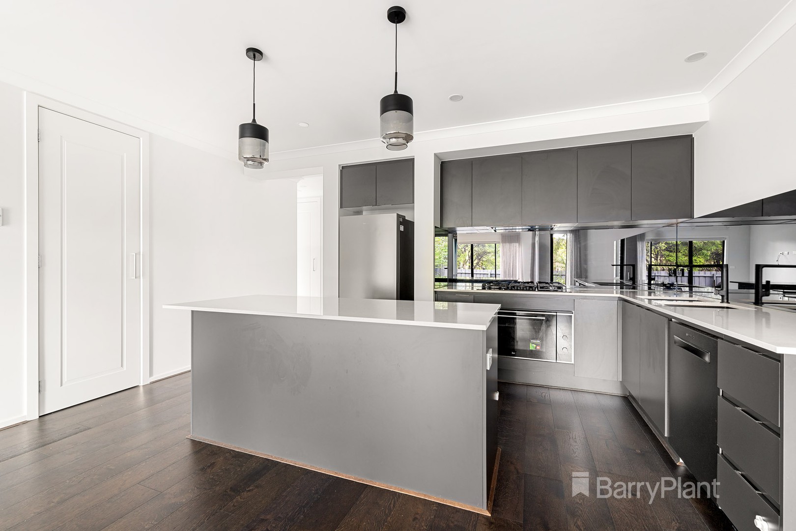 5 Lisbon Court, Doncaster East, VIC 3109 - Thumbnail 1 - 03/01/2023