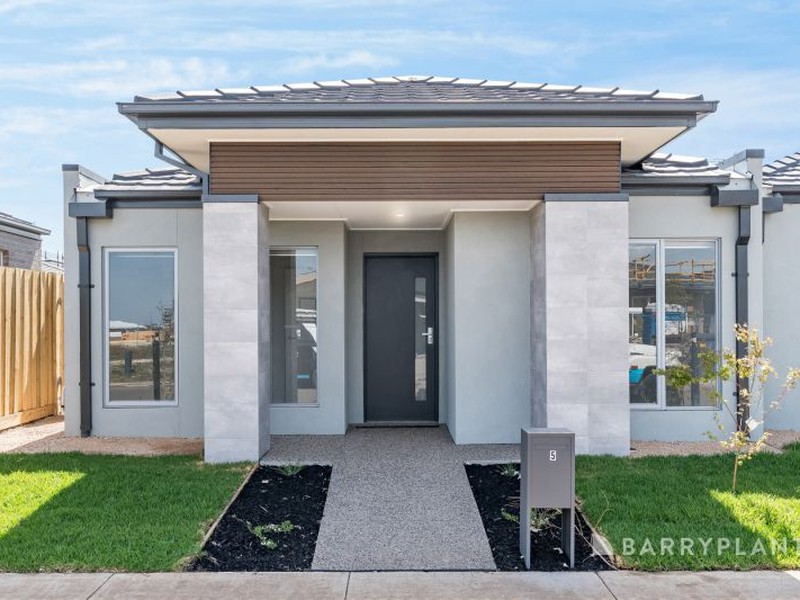 5 Loquat St, Lara, VIC 3212 - Image - 08/12/2025