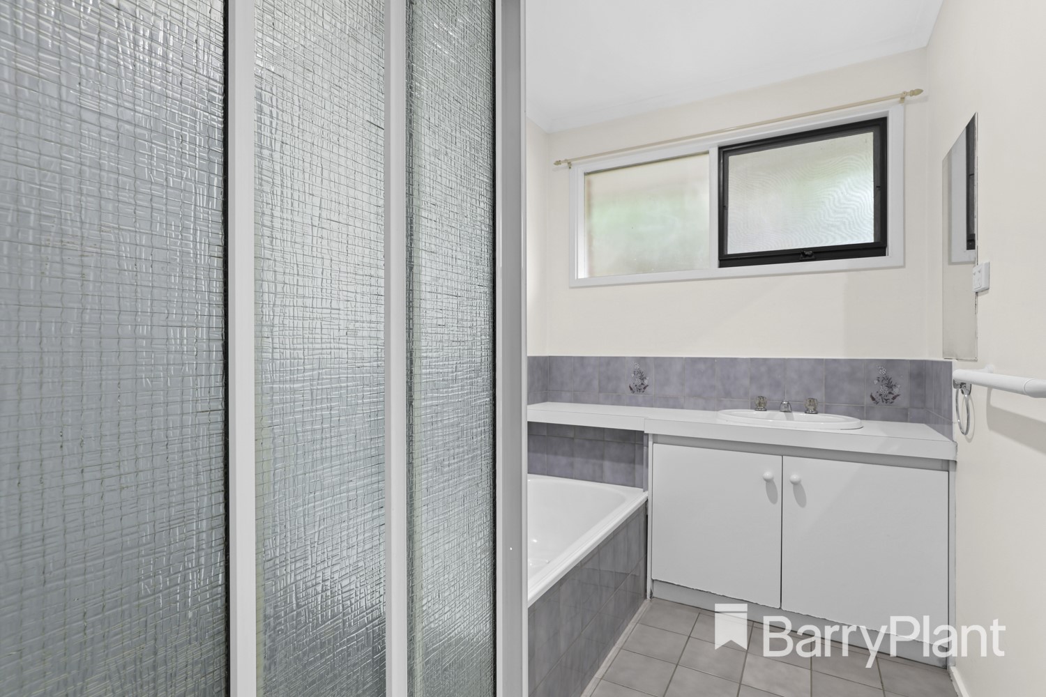 5 Lorraine  Court, Pakenham, VIC 3810, Pakenham - Thumbnail 7