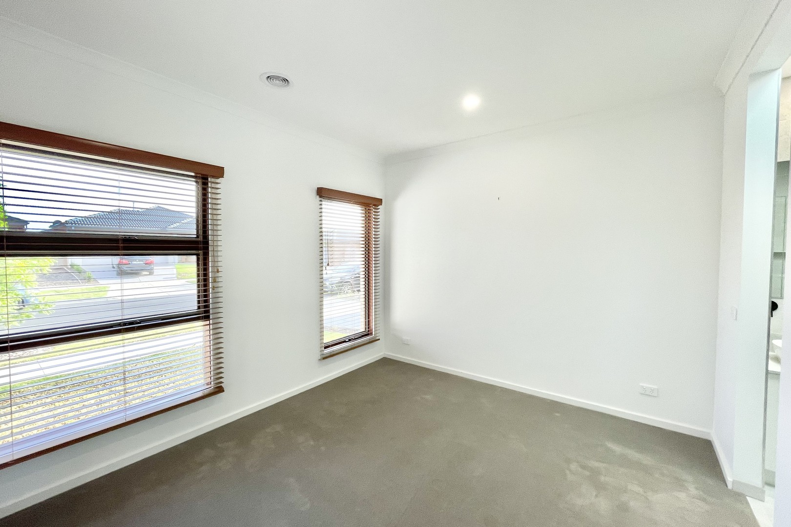 5 Louie Street, Deanside, VIC 3336, Deanside - Thumbnail 3