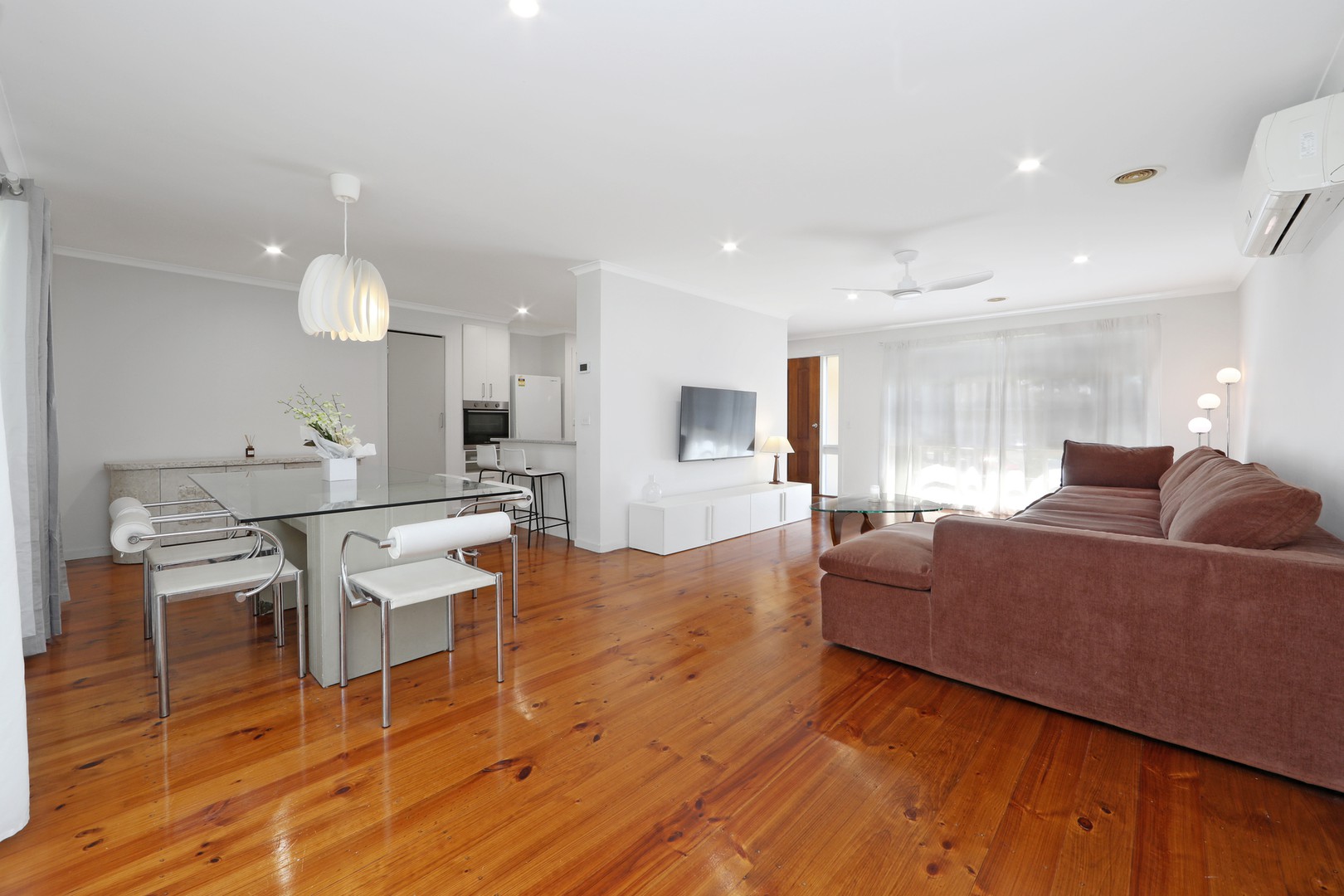 5 Louise Court, Lysterfield, VIC 3156 - Thumbnail 2 - 20/02/2026