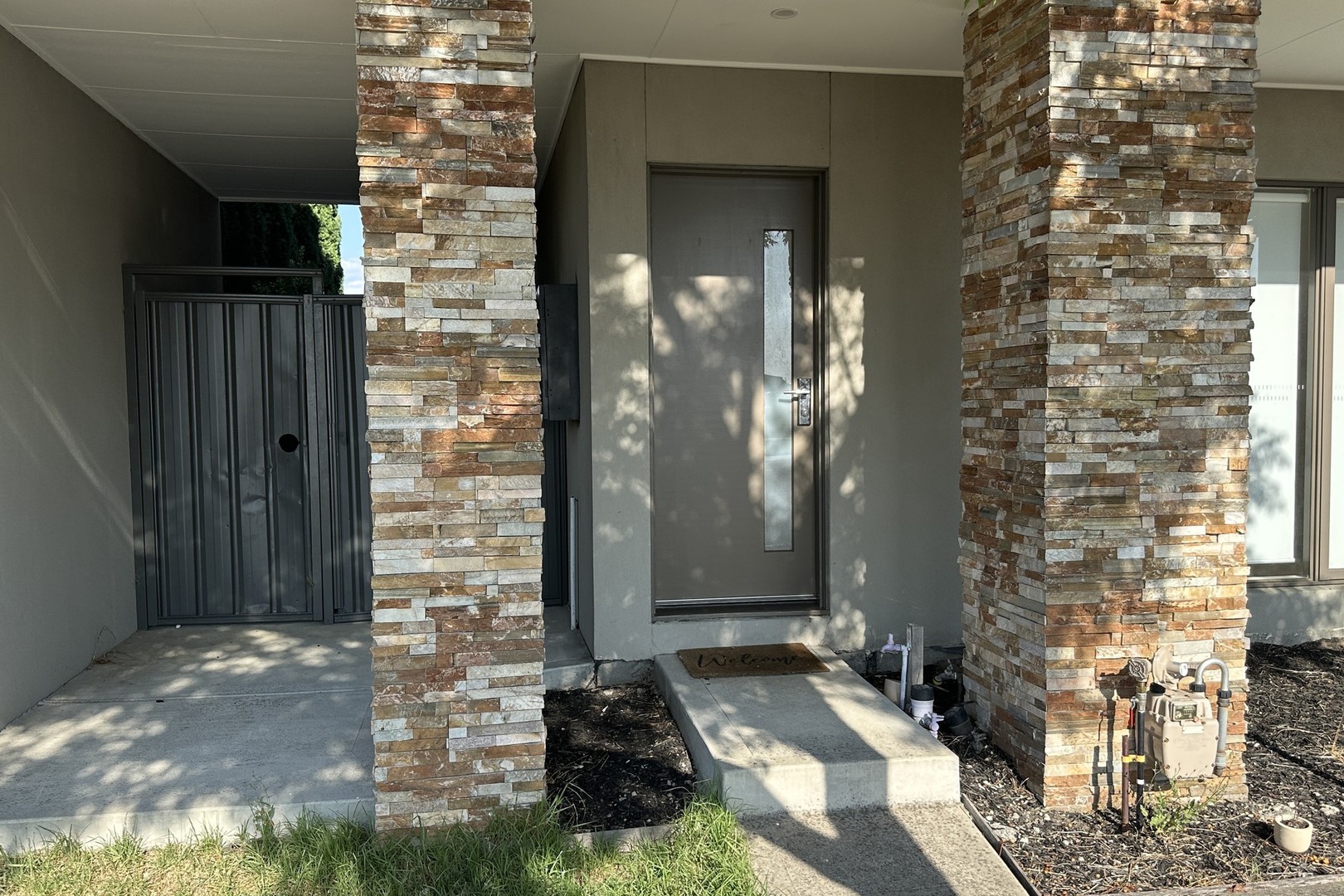 5 Lygon Drive, Craigieburn, VIC 3064 - Thumbnail 1 - 03/12/2025