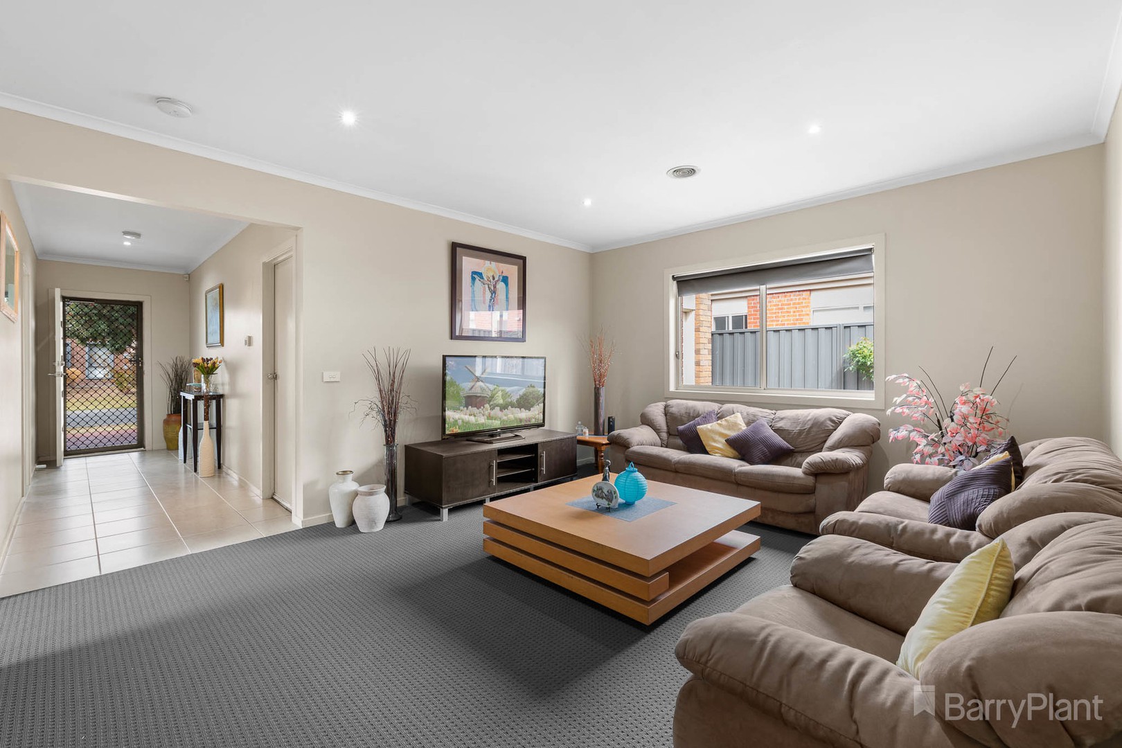 5 Macadamia Street, Pakenham, VIC 3810, Pakenham - Thumbnail 2