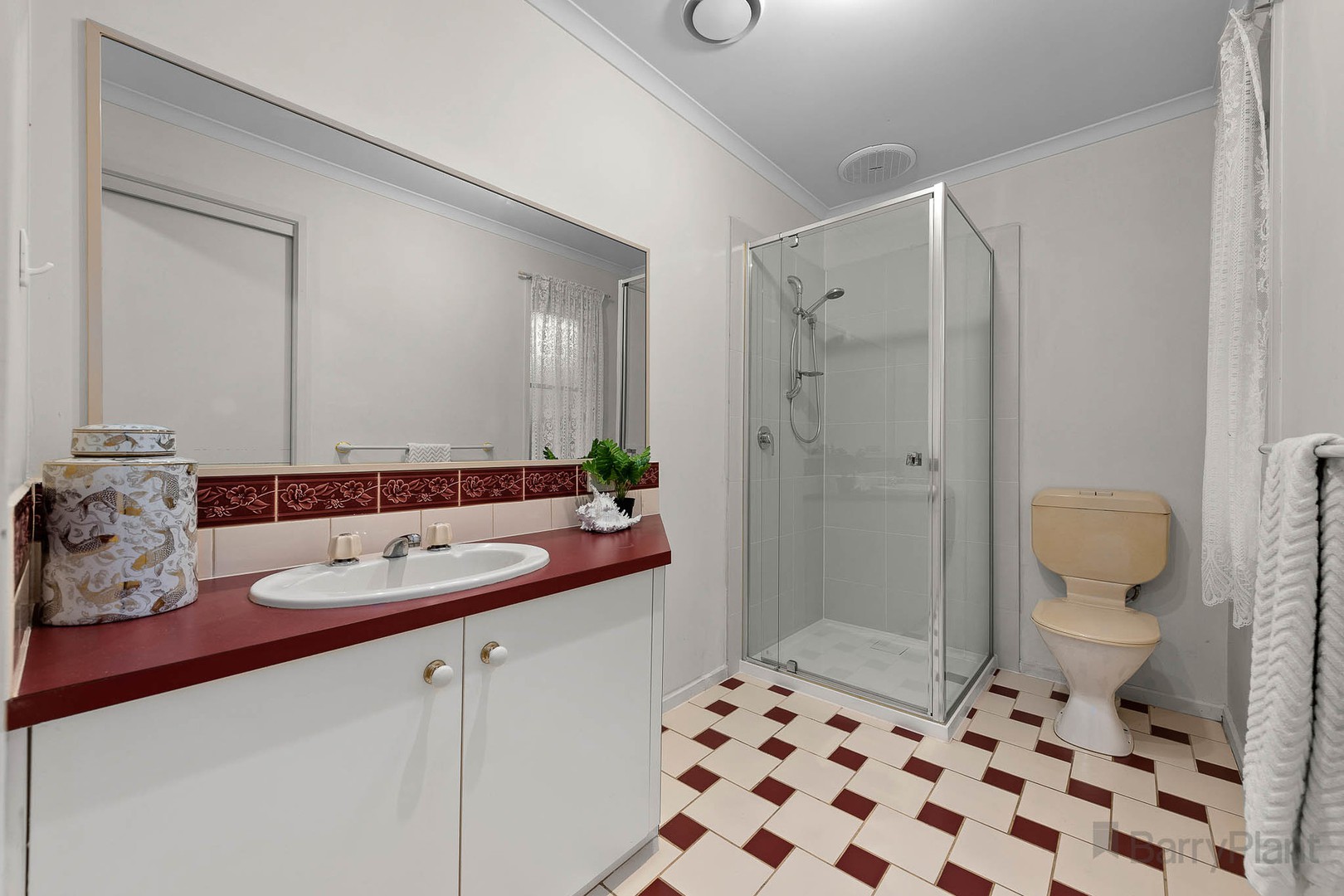 5 Magdalena Place, Berwick, VIC 3806, Berwick - Thumbnail 3