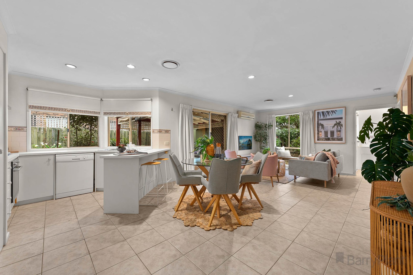 5 Magdalena Place, Berwick, VIC 3806, Berwick - Thumbnail 6