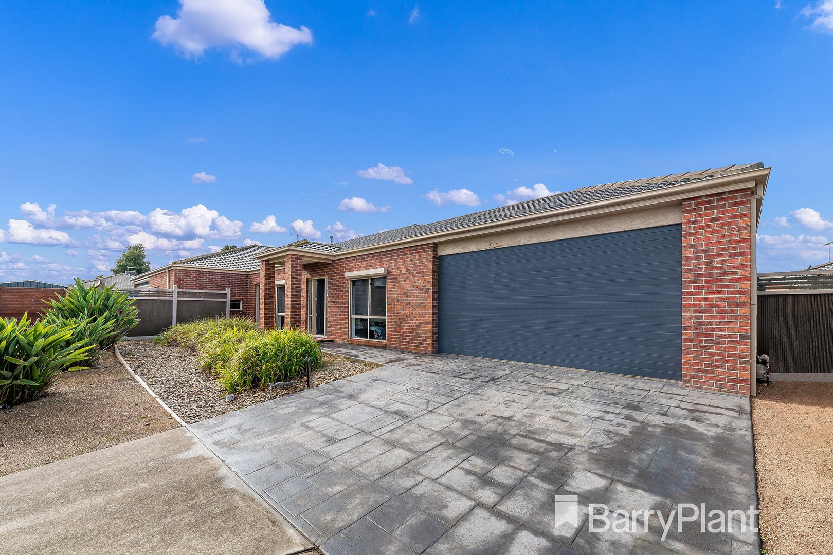 5 Manna Gum Court, Brookfield, VIC 3338, Brookfield - Thumbnail 2