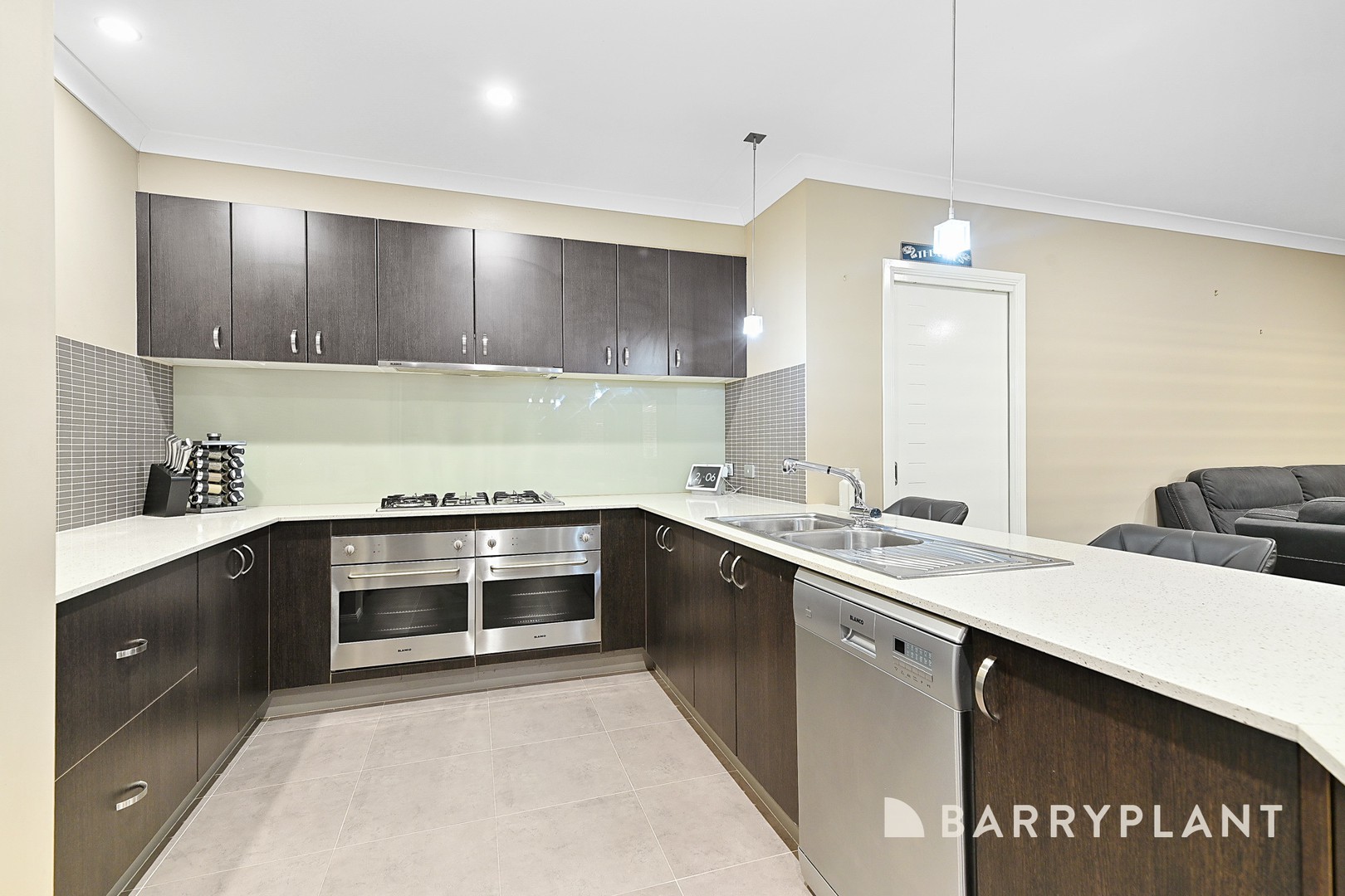 5 Manorwood Way, Berwick, VIC 3806, Berwick - Thumbnail 8