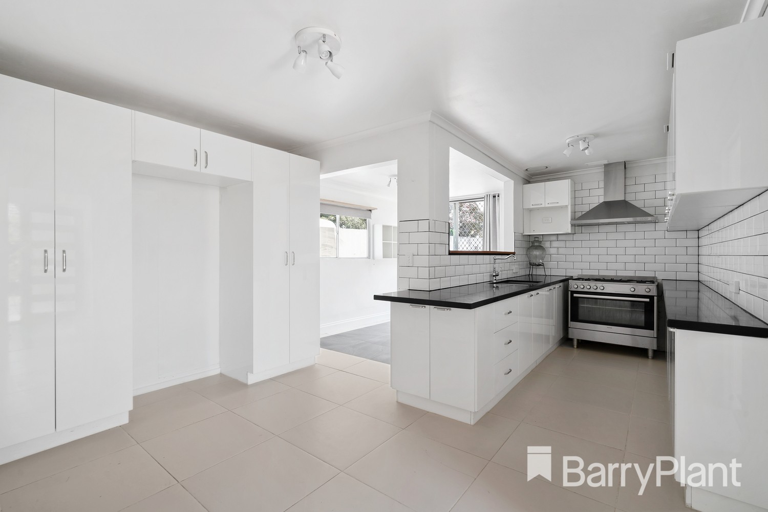 5 Marchant Crescent, Sunshine West, VIC 3020, Sunshine West - Thumbnail 3