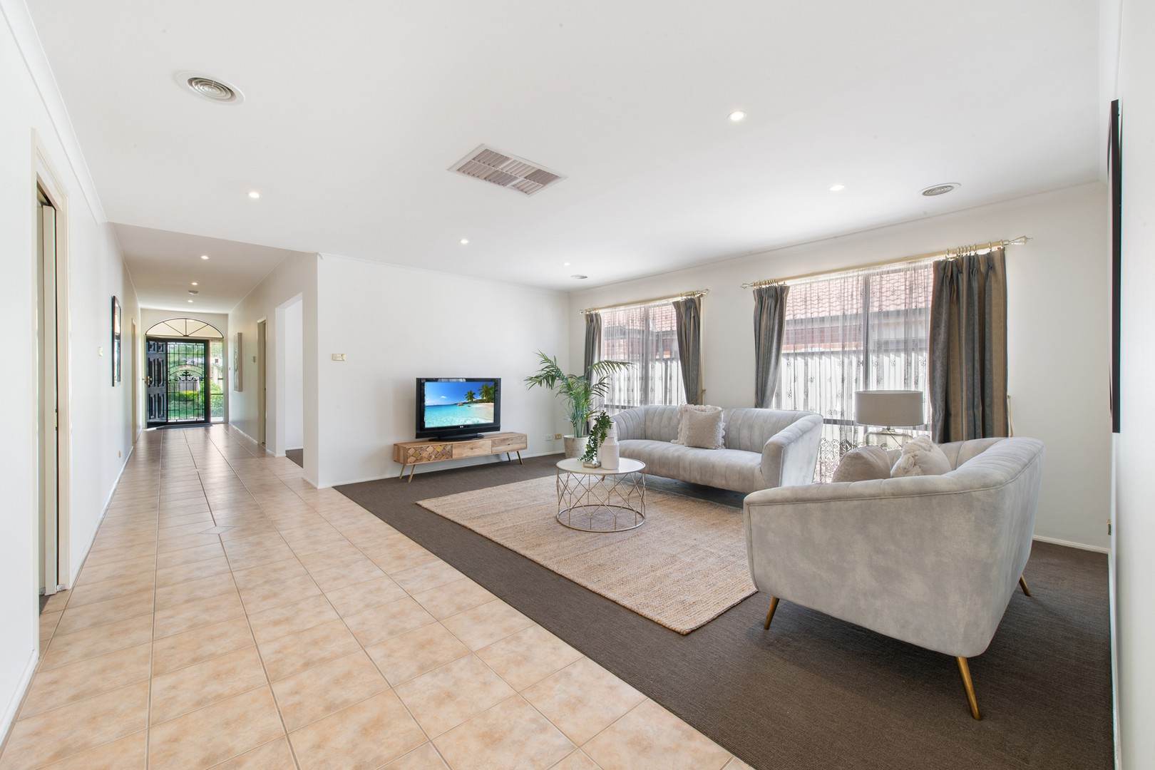 5 Marylou Court, Delahey, VIC 3037, Delahey - Thumbnail 3
