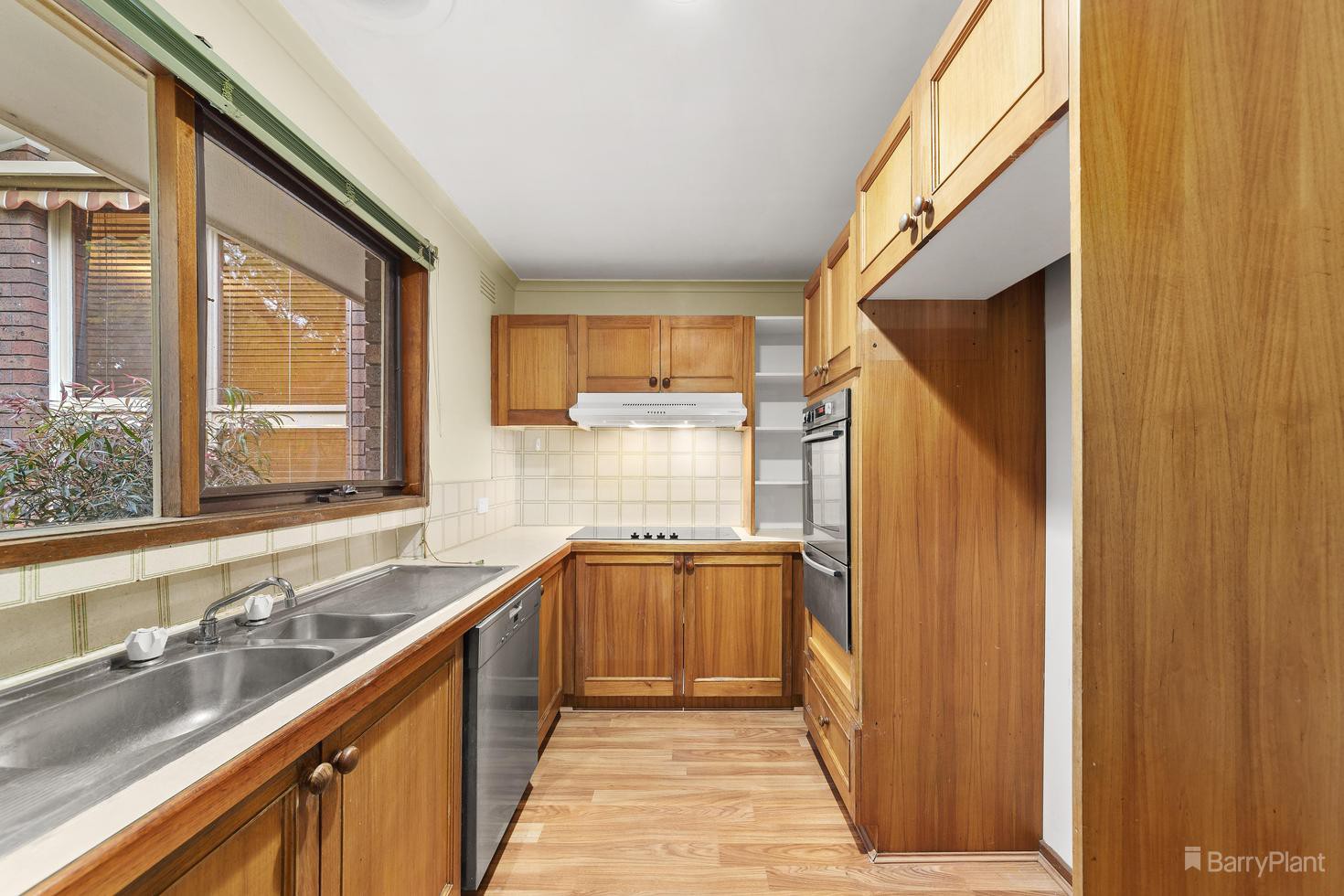 5 McCubbin Terrace, Doncaster East, VIC 3109, Doncaster East - Thumbnail 4