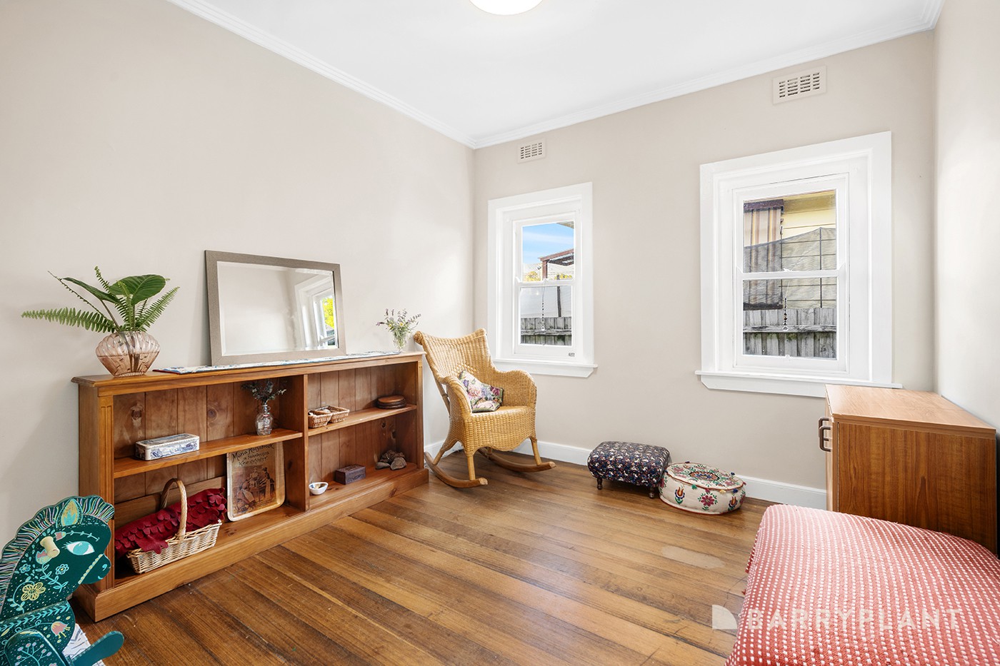 5 Sinclair Street, Newtown QLD 4305, Newtown - Thumbnail 4