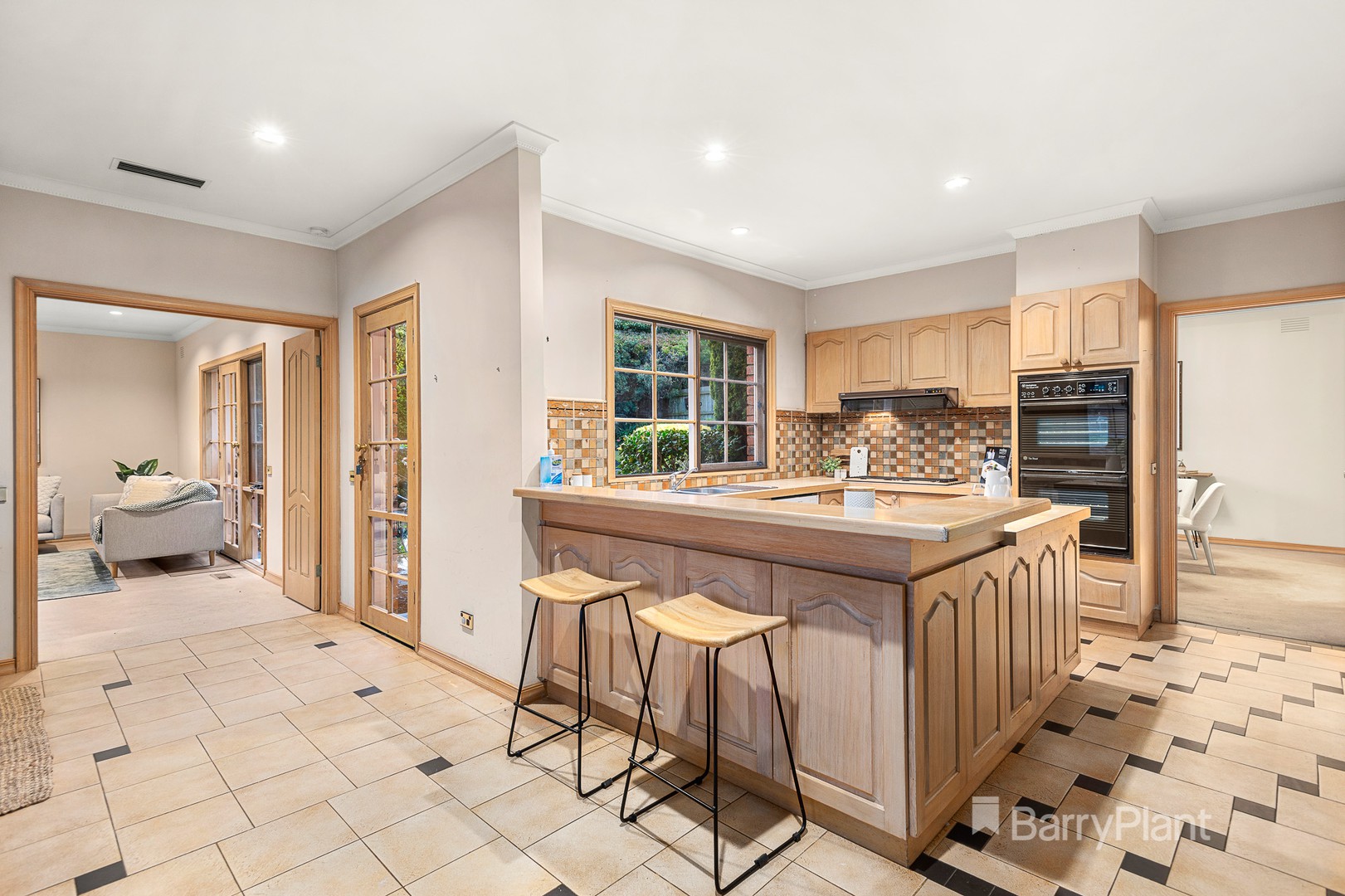 5 Meredith Avenue, Templestowe, VIC 3106, Templestowe - Thumbnail 5