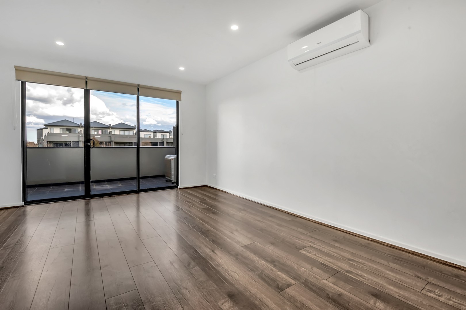 5 Meyers Walk, Craigieburn, VIC 3064, Craigieburn - Thumbnail 3