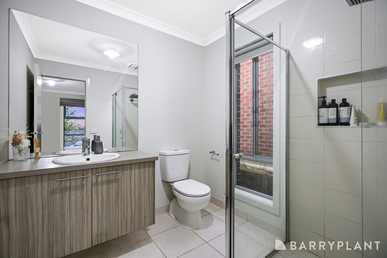 5 Midsummer Lane, Drouin, VIC 3818, Drouin - Thumbnail 3