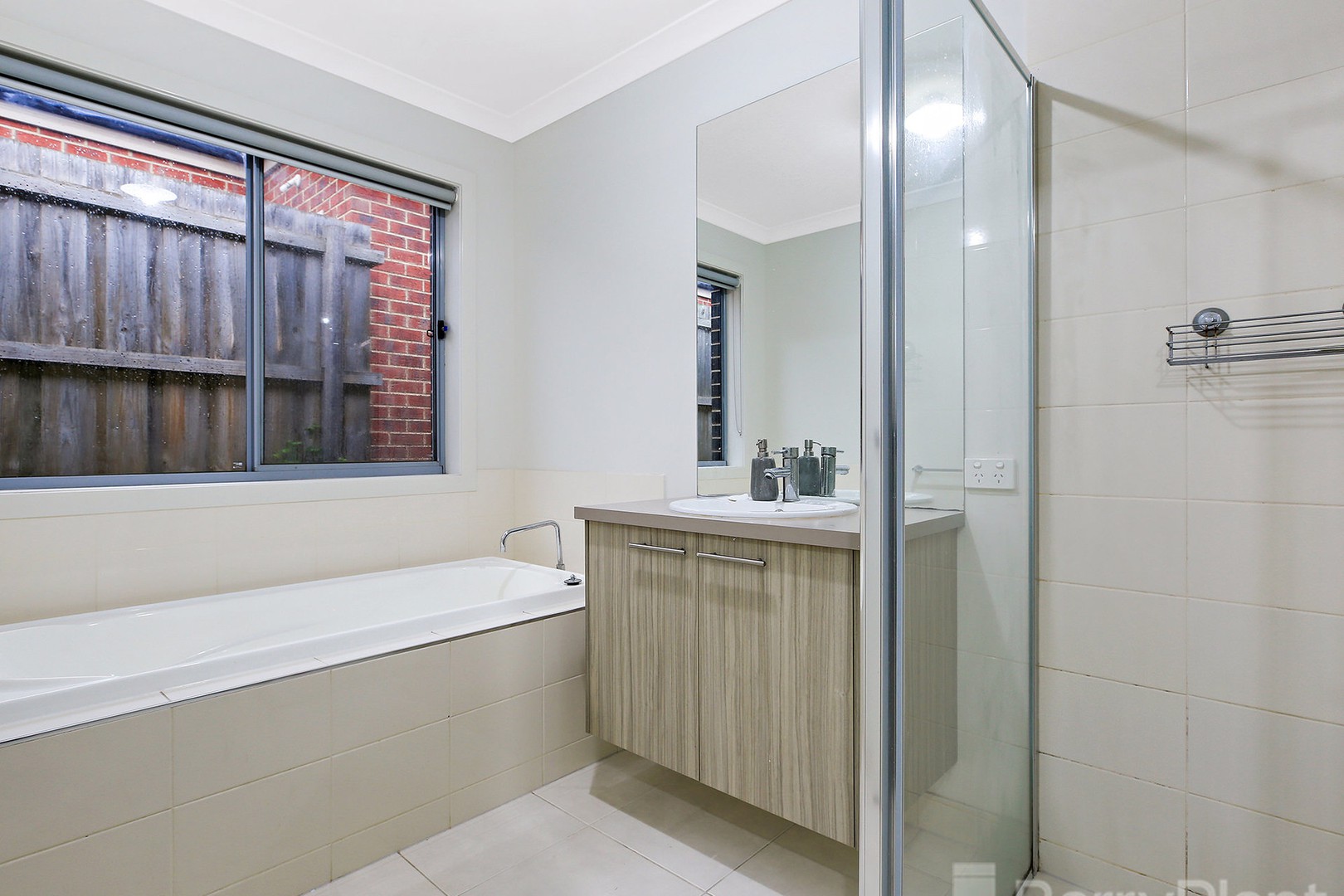 5 Midsummer Lane, Drouin, VIC 3818, Drouin - Thumbnail 8