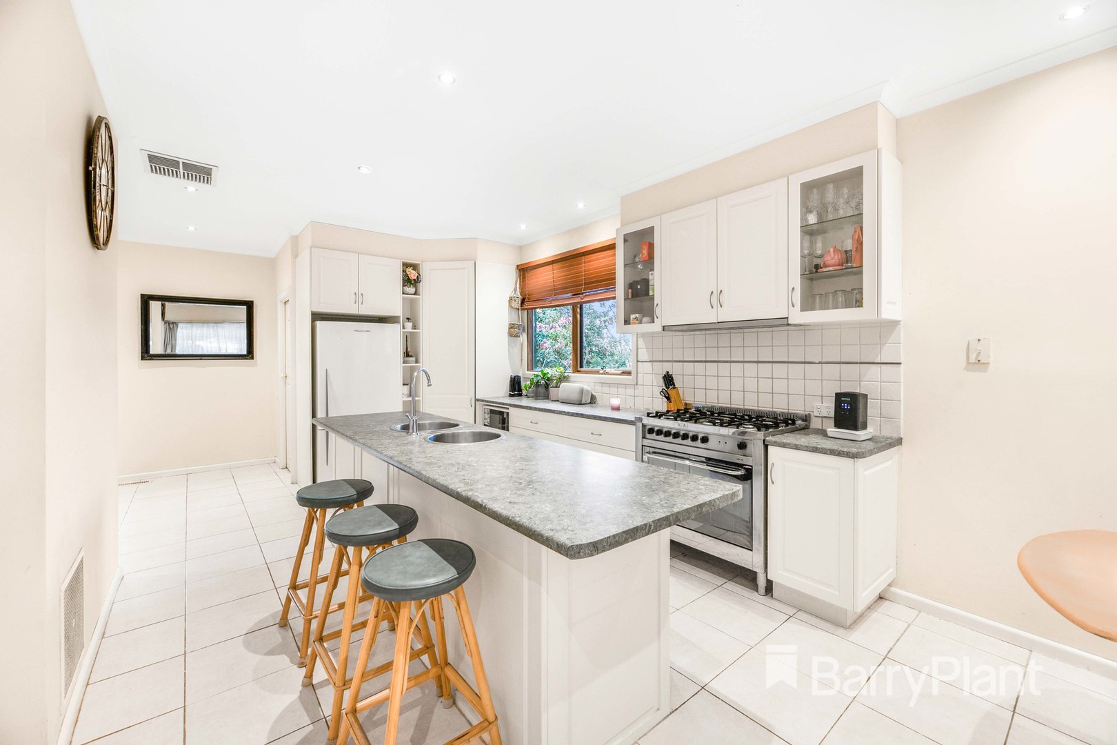 5 Moncoe Street, Boronia, VIC 3155, Boronia - Thumbnail 3