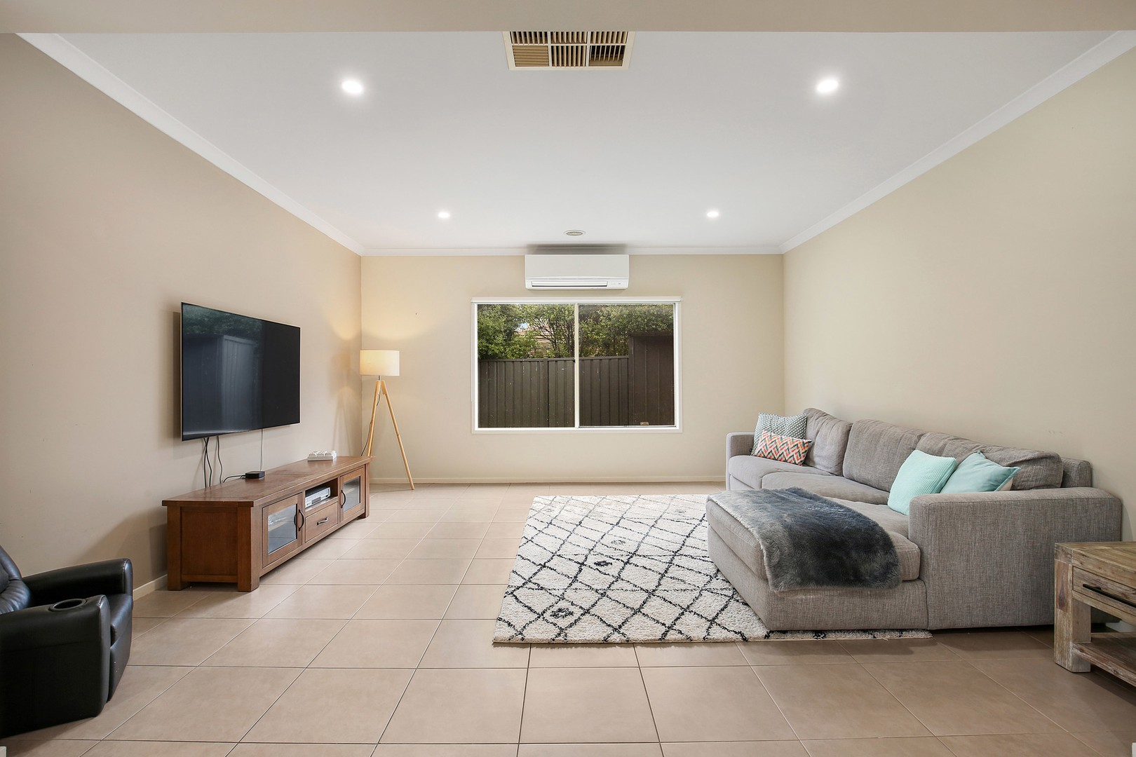 5 Mount Eccles Way, South Morang, VIC 3752, South Morang - Thumbnail 5