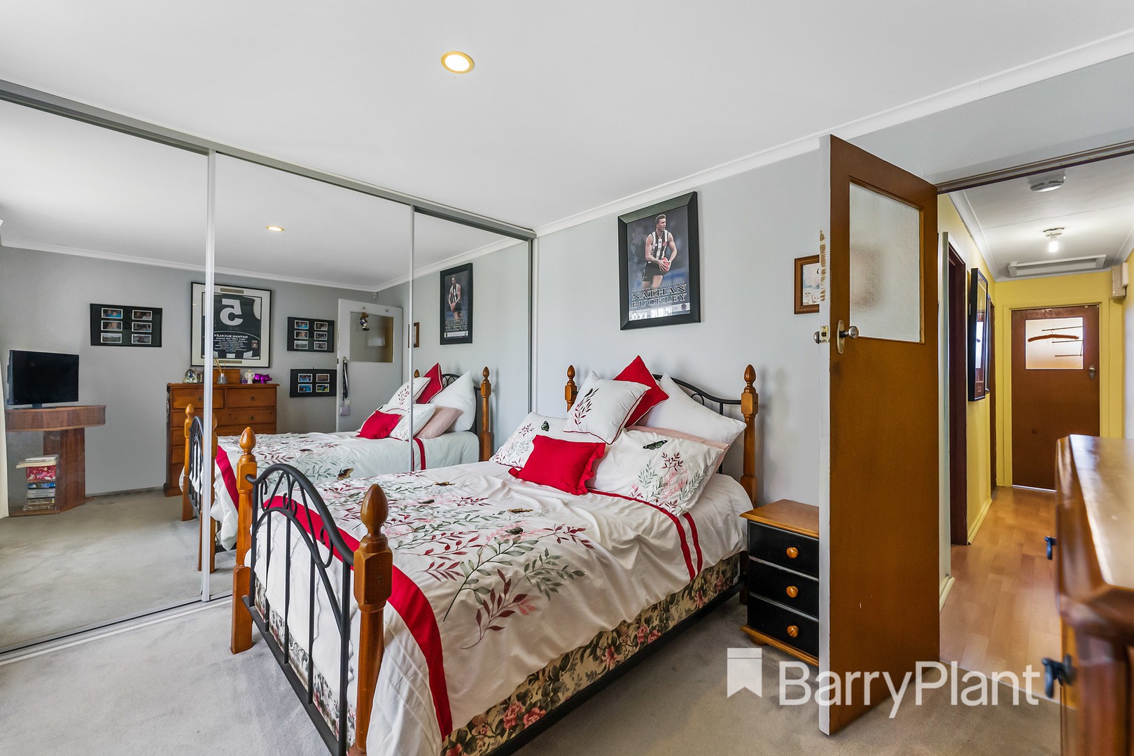 5 Muirhead Crescent, Werribee, VIC 3030, Werribee - Thumbnail 6