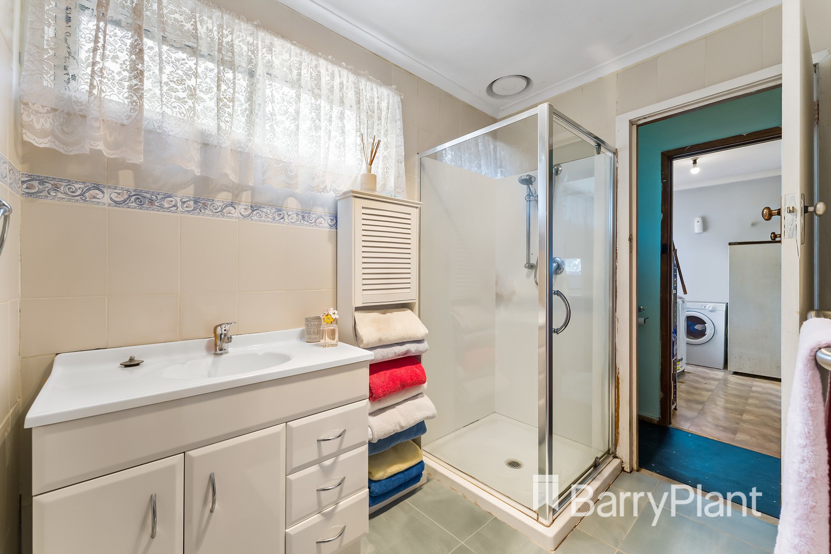 5 Muirhead Crescent, Werribee, VIC 3030, Werribee - Thumbnail 7