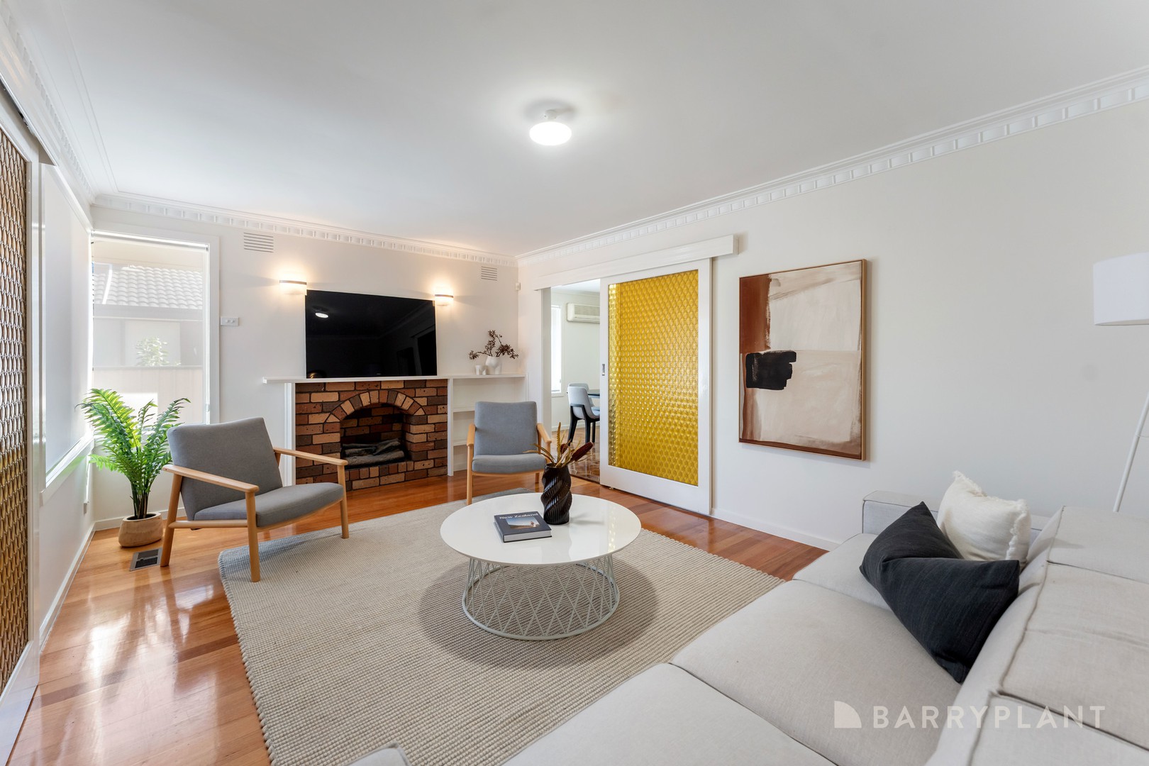 5 Mulhall Drive, St Albans, VIC 3021 - Thumbnail 2 - 05/02/2026