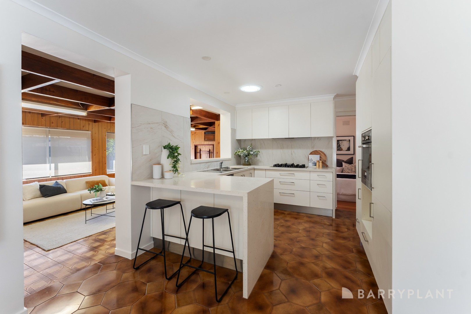 5 Mulhall Drive, St Albans, VIC 3021, St Albans - Thumbnail 4