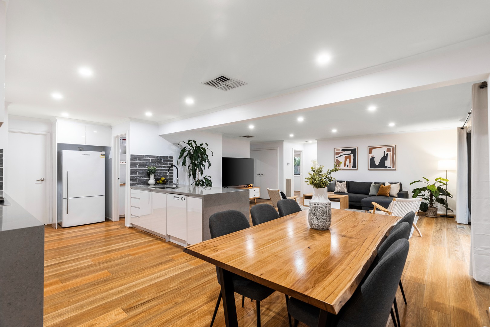 5 Narong Court, Knoxfield, VIC 3180, Knoxfield - Thumbnail 3