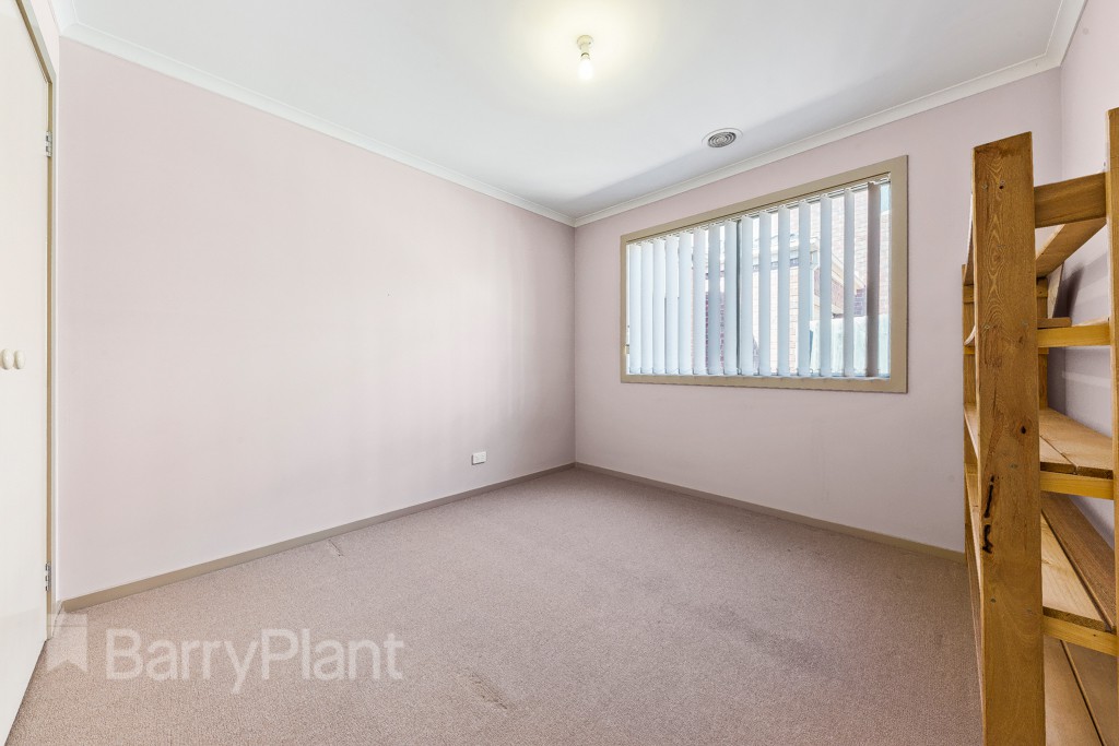 5 Newcombe Drive, St Albans, VIC 3021, St Albans - Thumbnail 7